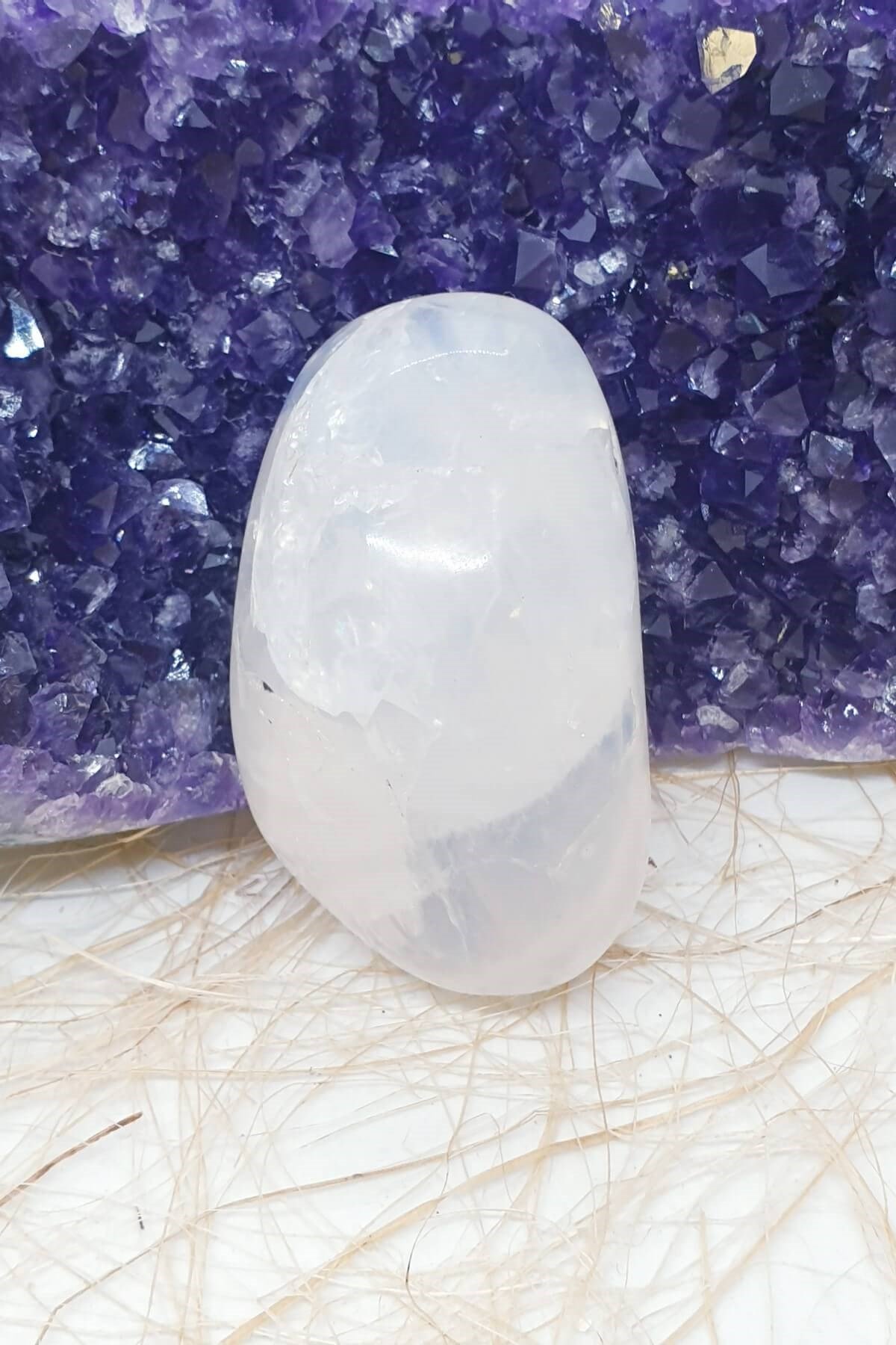 Tamburlanmış Kare Şeklinde Ay Taşı