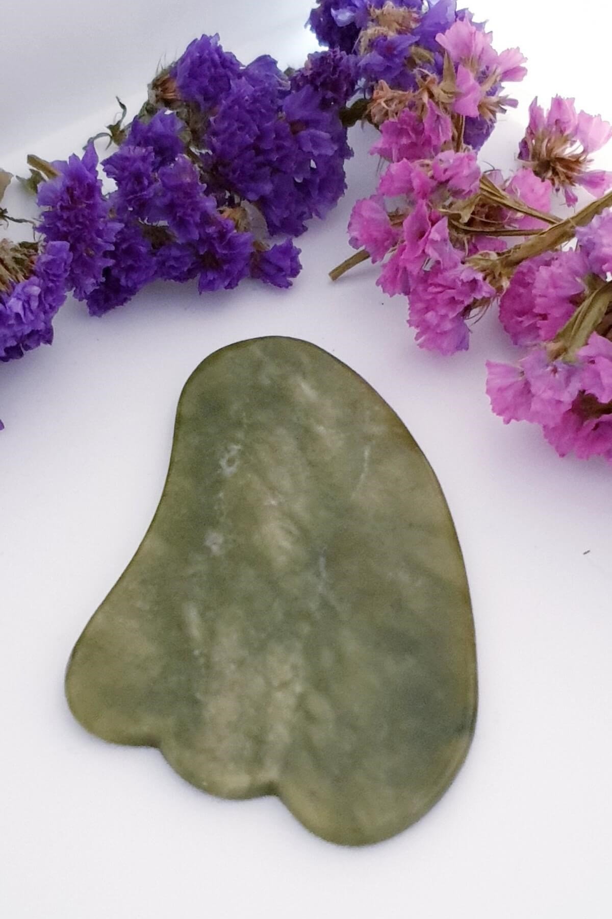 Yeşim Gua Sha Masaj tarağı