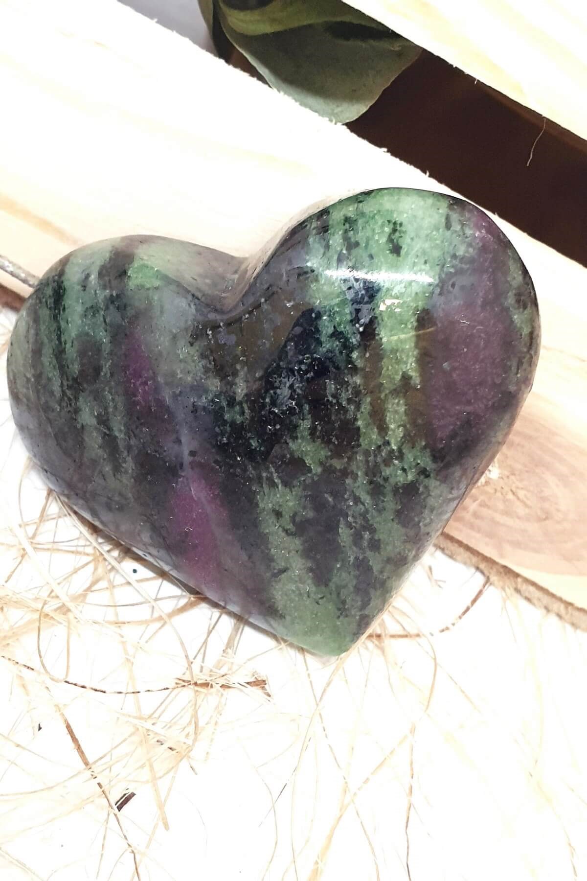 Zoosit Kalp Doğal Taş