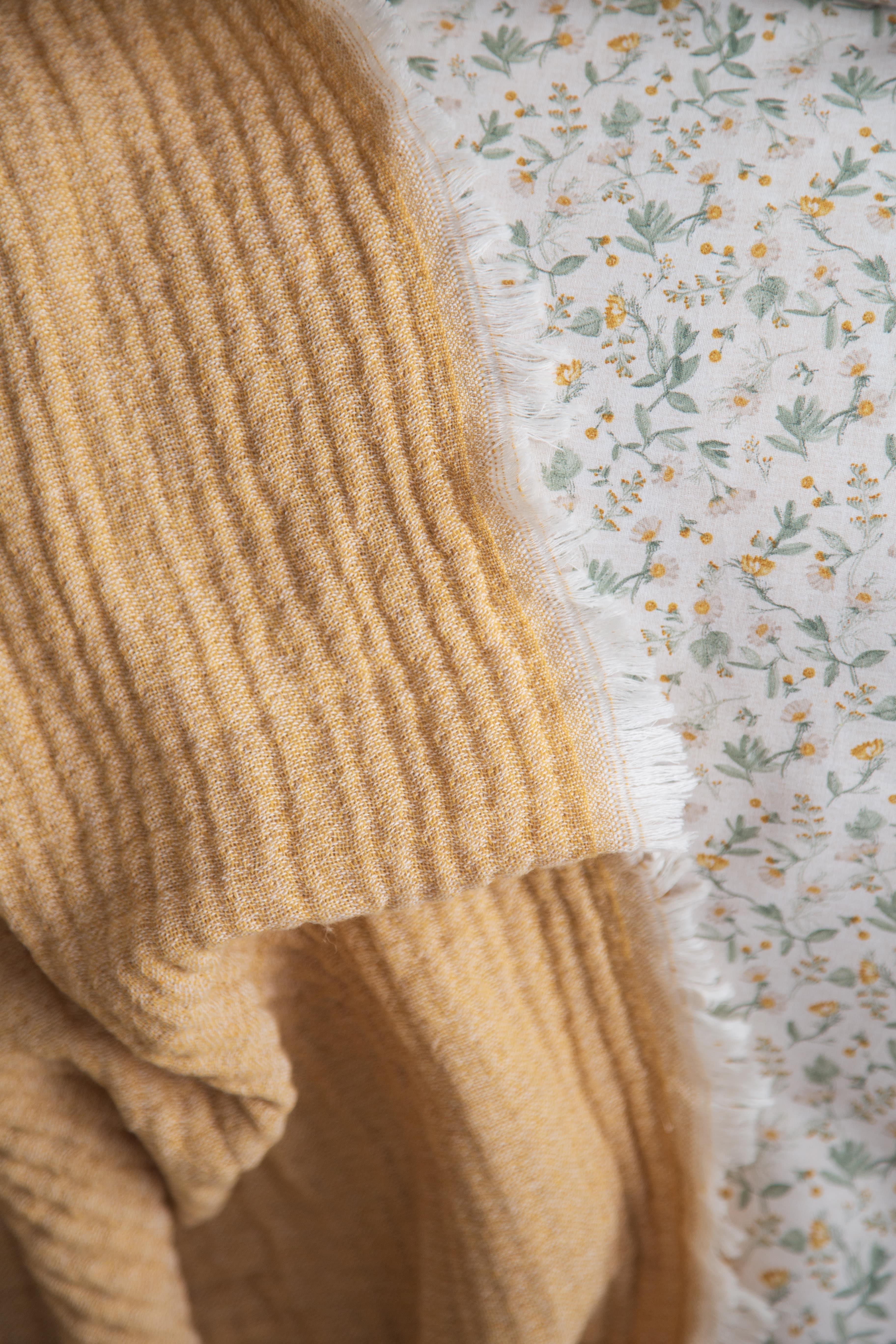 Apricitas Çift Kişilik Muslın Pıke Takımı Nevresim Set Sage Hardal