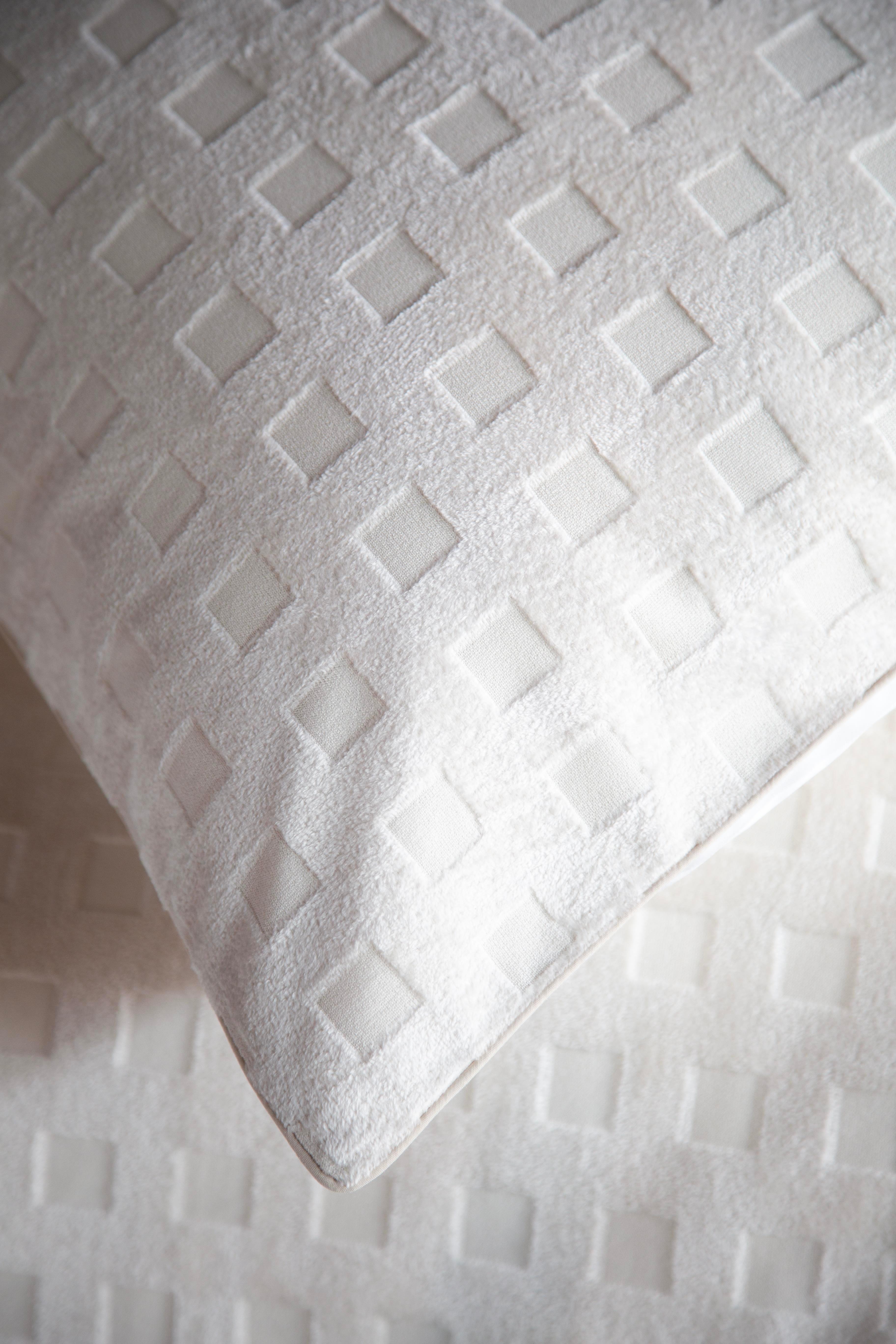 Apricitas Çift Kişilik Unıque Touch Nev Takımı Tımes Ecru