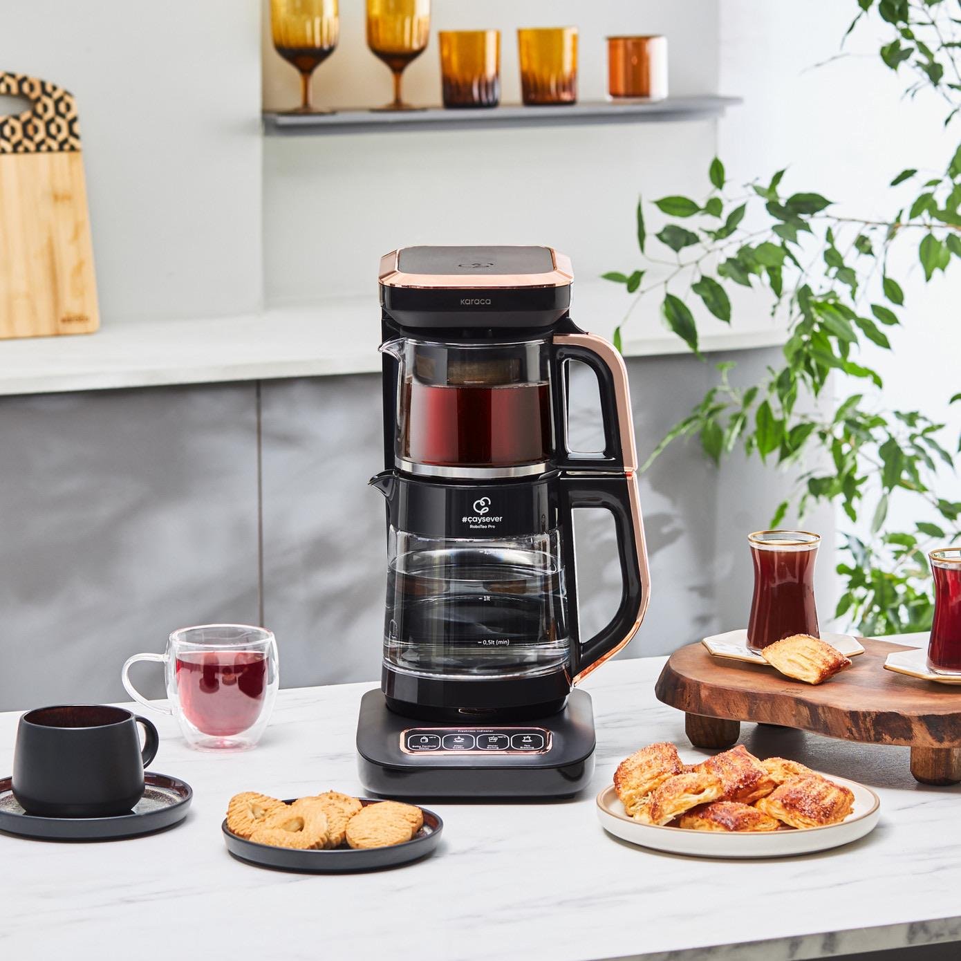 Karaca Çaysever Robotea Pro 4 in 1 Konuşan Cam Çay Makinesi Black Copper