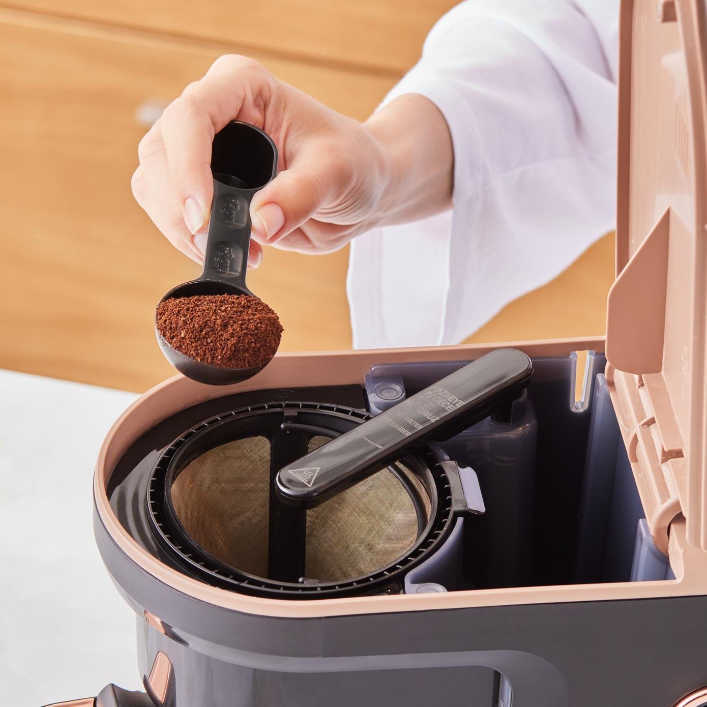 Karaca Hatır Plus 5 in 1 Essential Közde ve Sütlü Türk Kahvesi ve Filtre Kahve Makinesi Rosie Brown