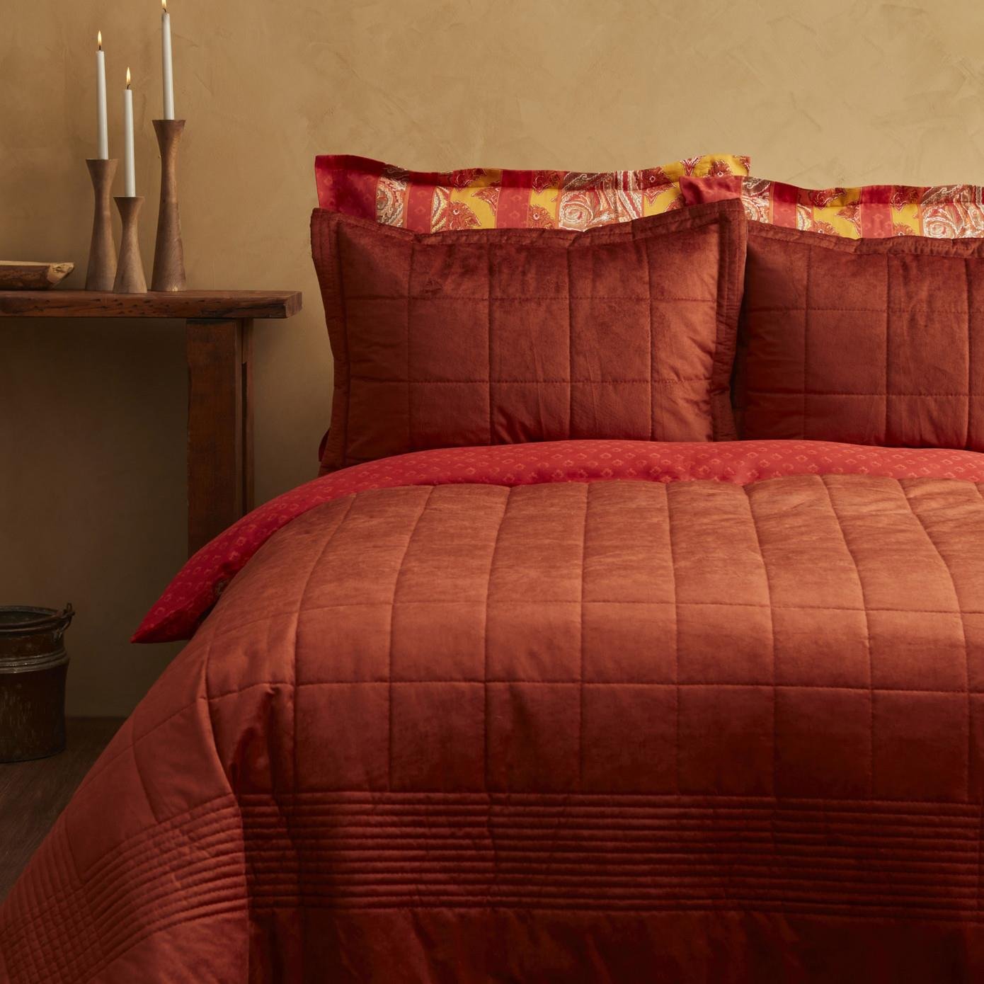 Karaca Home Odessa Çift Kişilik Kadife Yatak Örtüsü