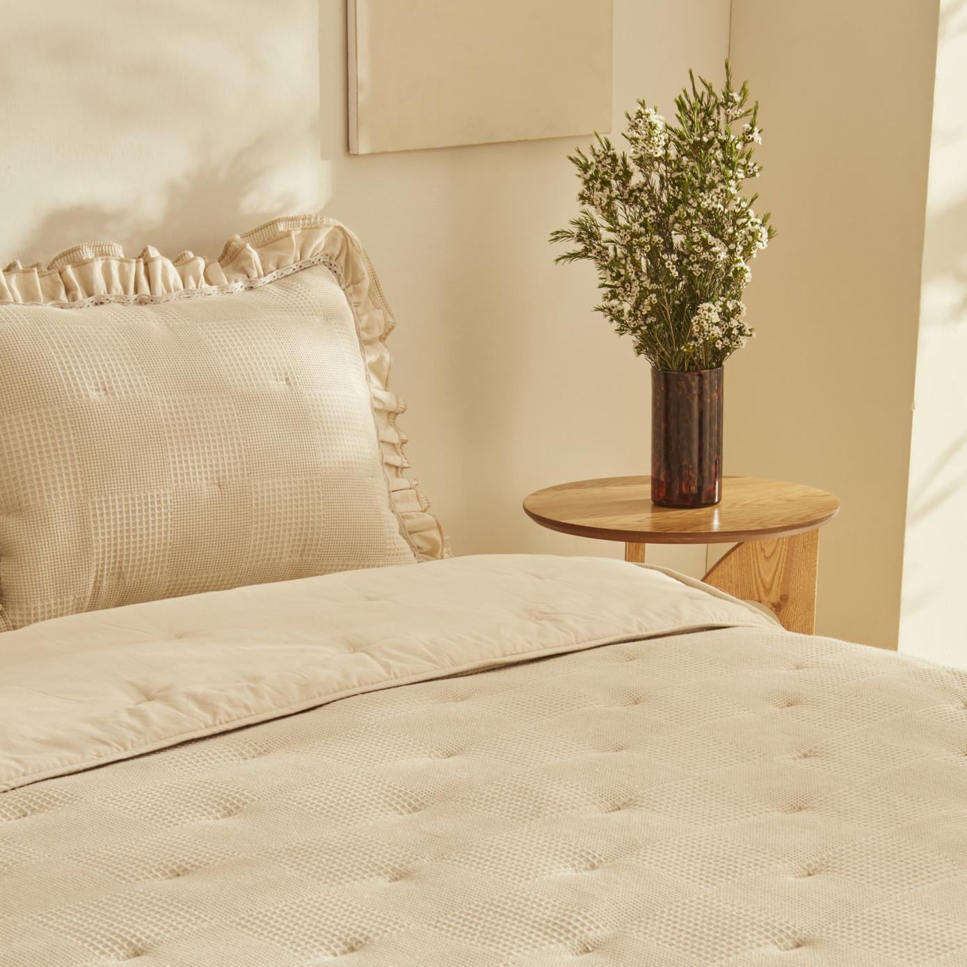 Karaca Home White Collection Perios  Çİft Kişilik Spring Comfort  Fırfırlı Bej