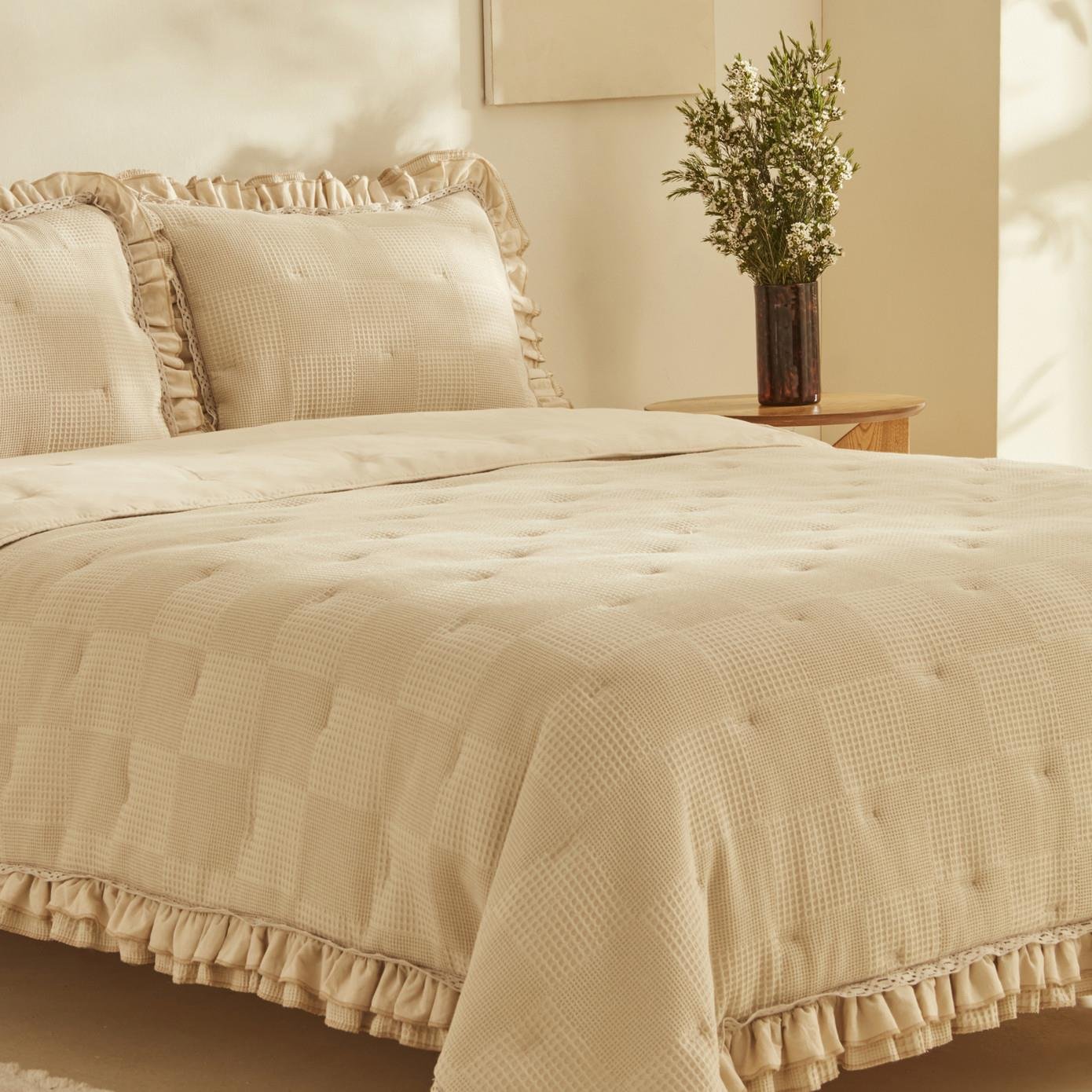 Karaca Home White Collection Perios  Çİft Kişilik Spring Comfort  Fırfırlı Bej