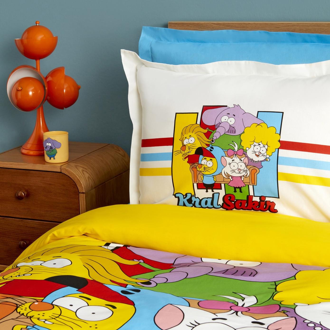 Karaca Home X Kral Şakir Sıkı Dostlar Tek Kişilik Nevresim Takımı