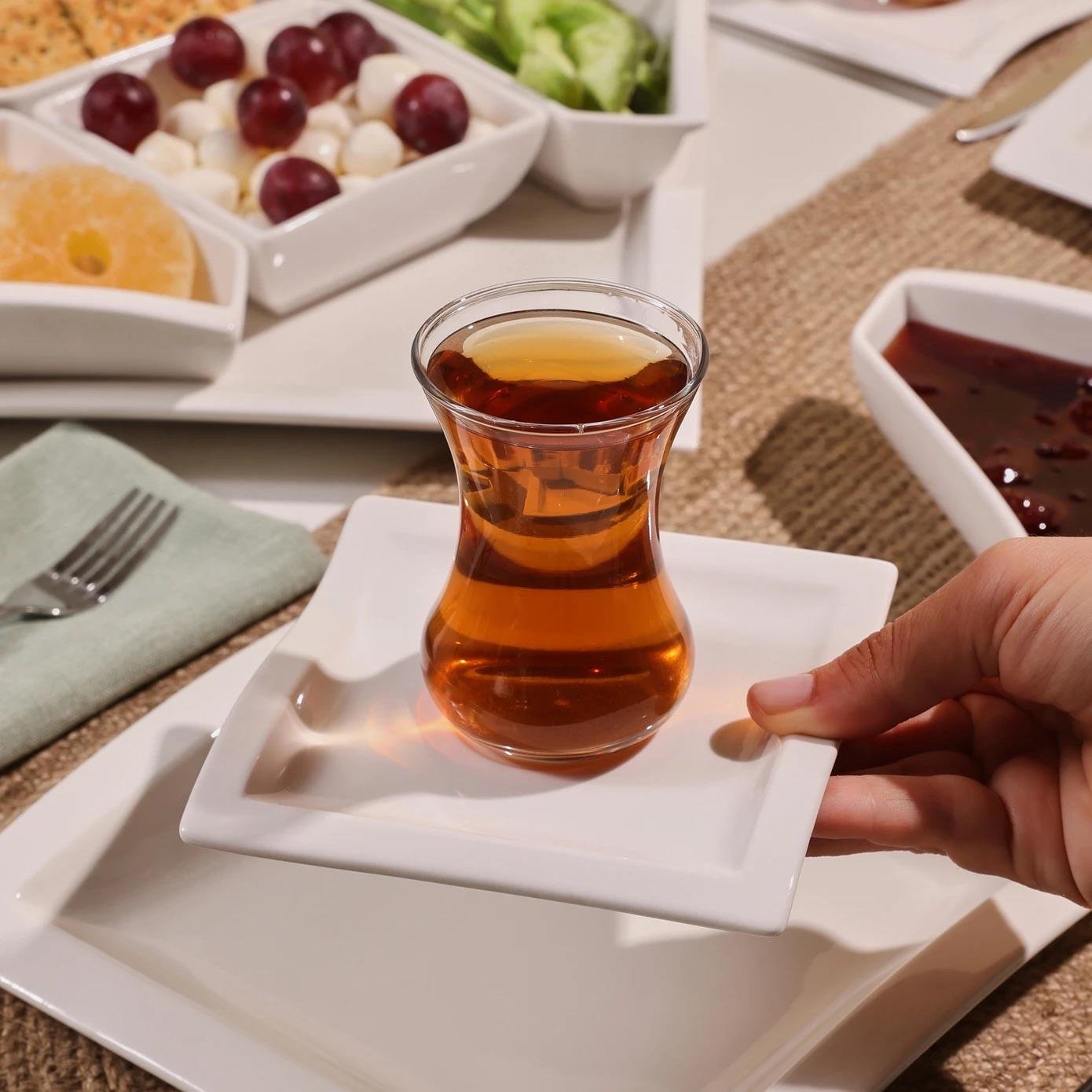 Karaca Janna Porselen 24 Parça 6 Kişilik Kahvaltı/Servis Takımı