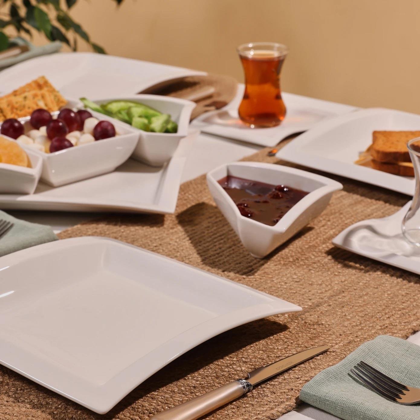 Karaca Janna Porselen 24 Parça 6 Kişilik Kahvaltı/Servis Takımı