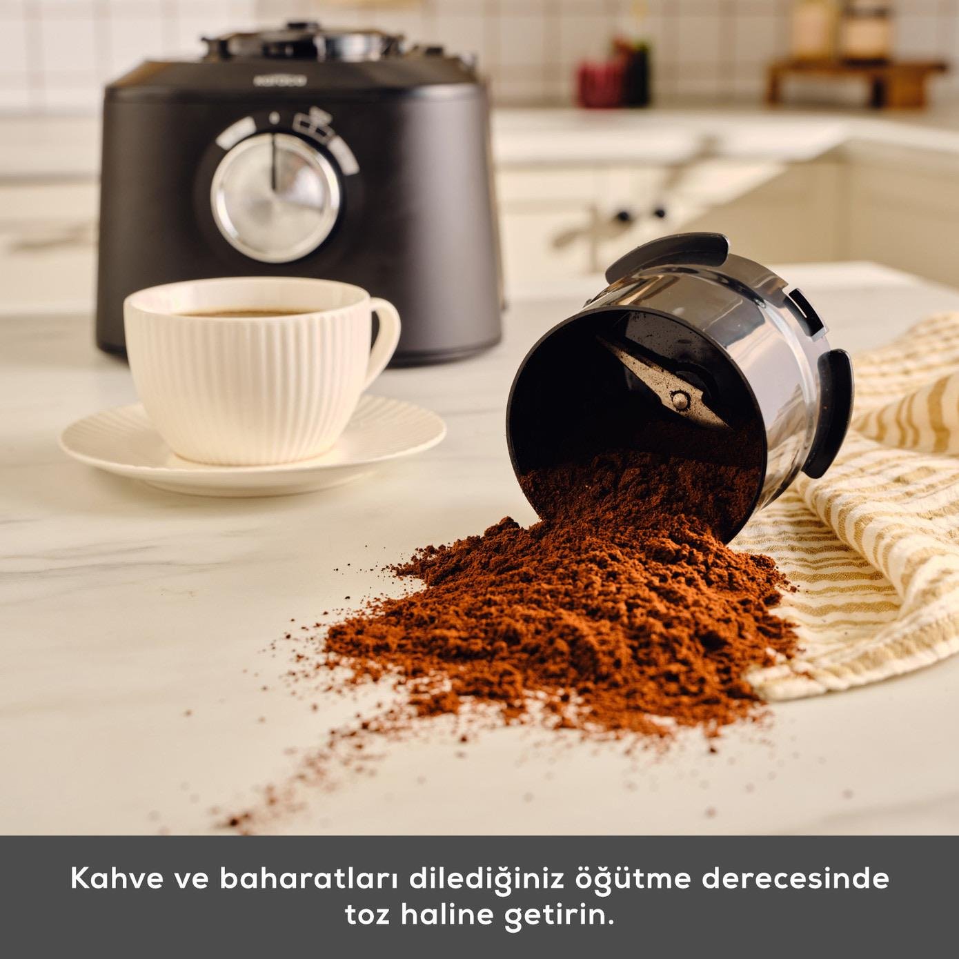 Karaca Mastermaid Power Max 11 in 1 Mutfak Robotu 2500W Matte Black Silver