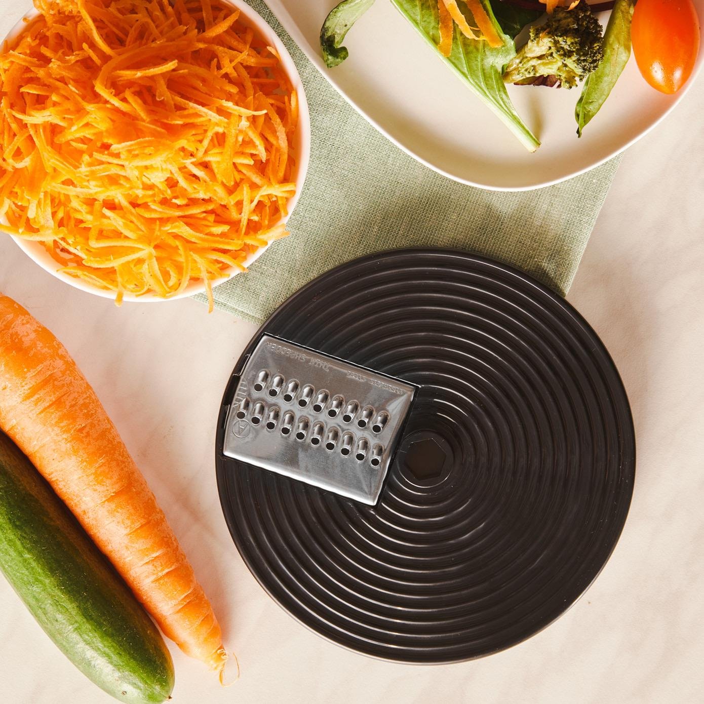 Karaca Pro-Multimax Mutfak Robotu 2000W Black Red