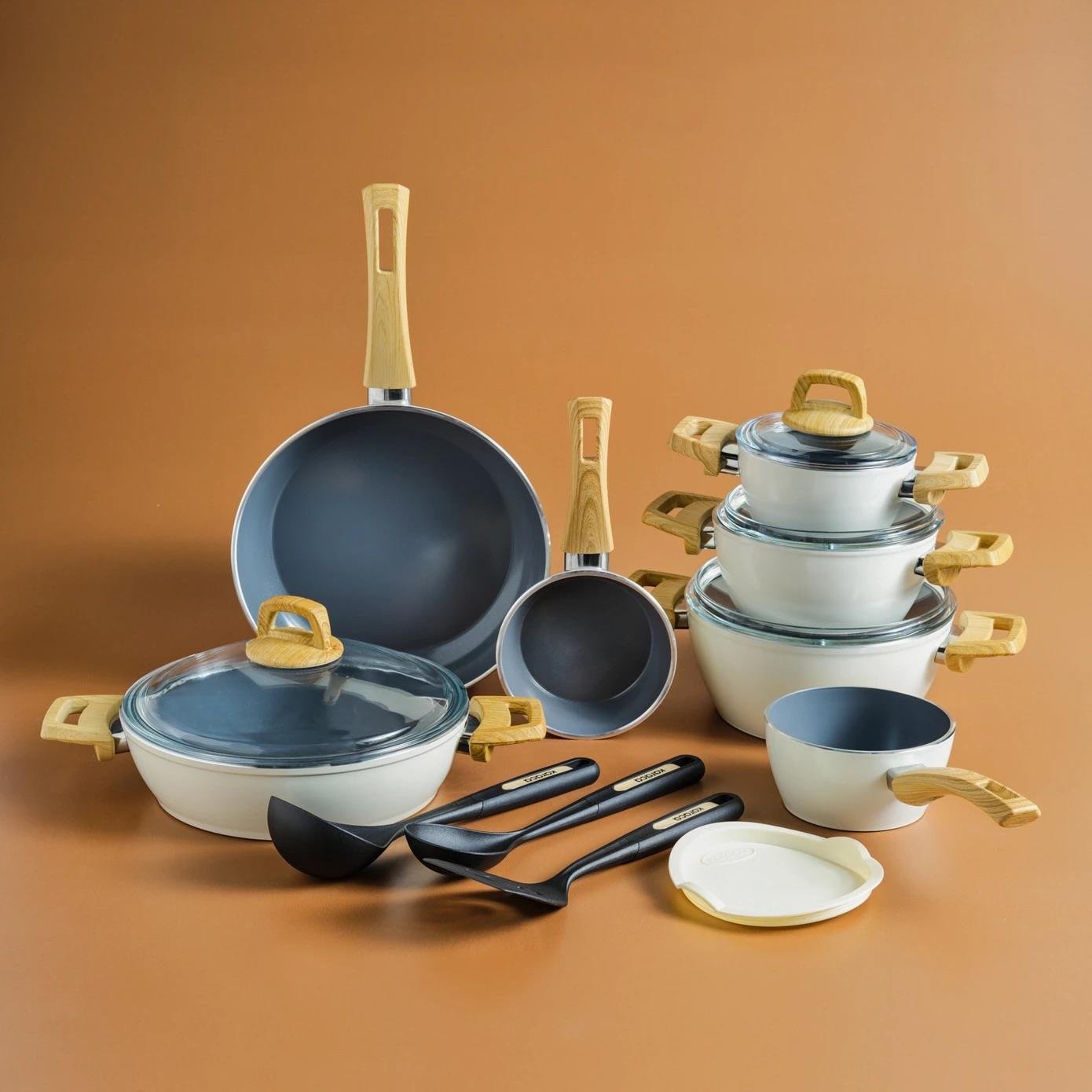 Karaca Swiss Crystal 15 Parça Tencere Seti Creamy