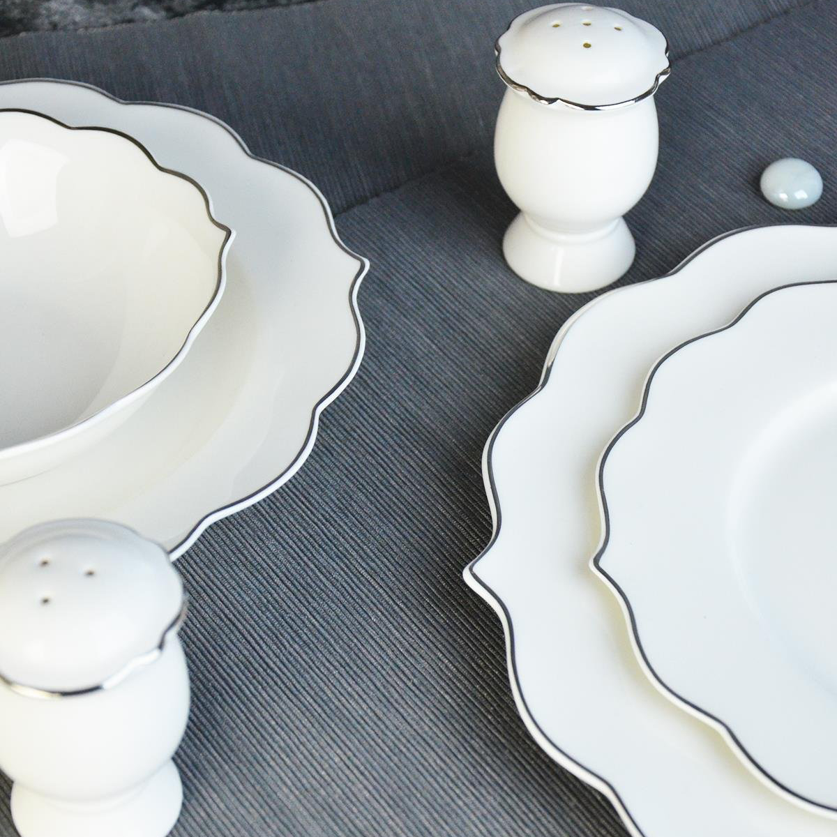 Paçi Flora Bone China 29 Parça 6 Kişilik Yemek Takımı 101827