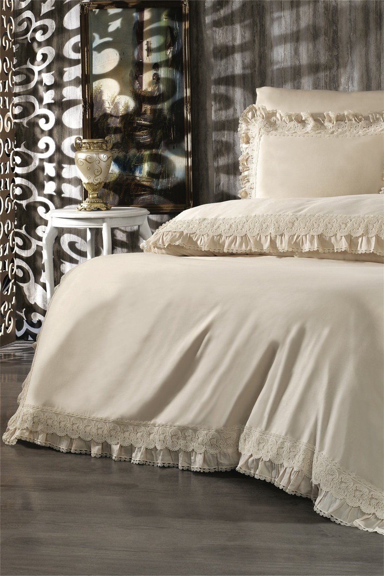 Royal Nazik Bej Helen Pamuksaten Uzun Ömürlü Organik Dantelli Nevresim Takımı