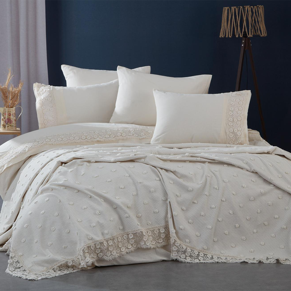 Venüs Krem Dantelli Nevresim Takımı + Pike 7 Parça Set