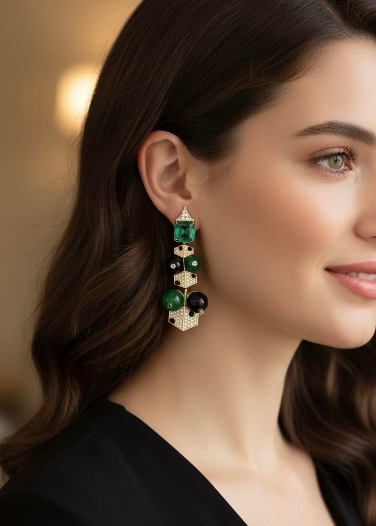 Emerald Noir Küpe