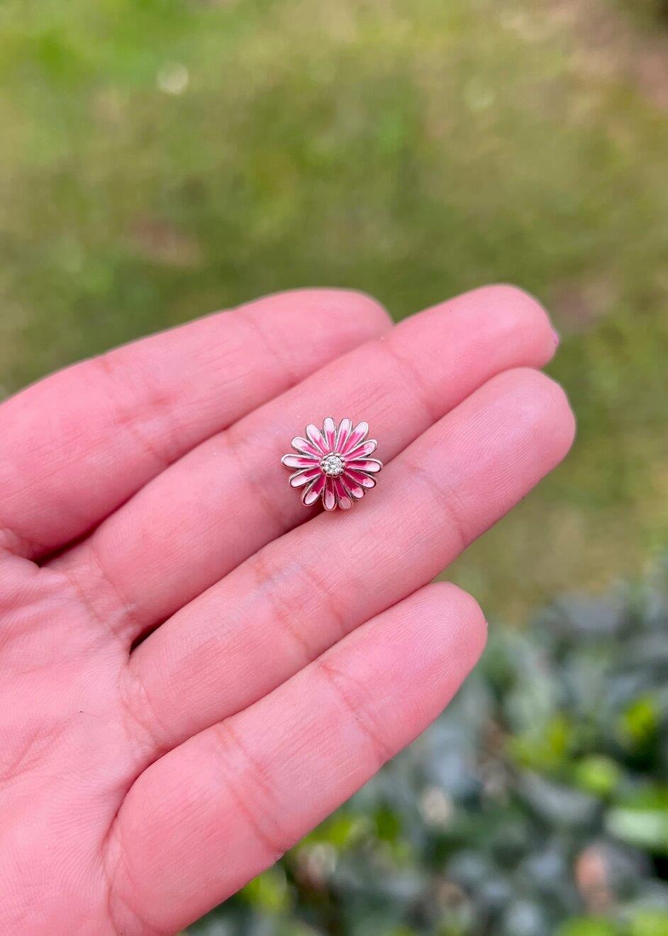 Kırmızı Çiçek Charm