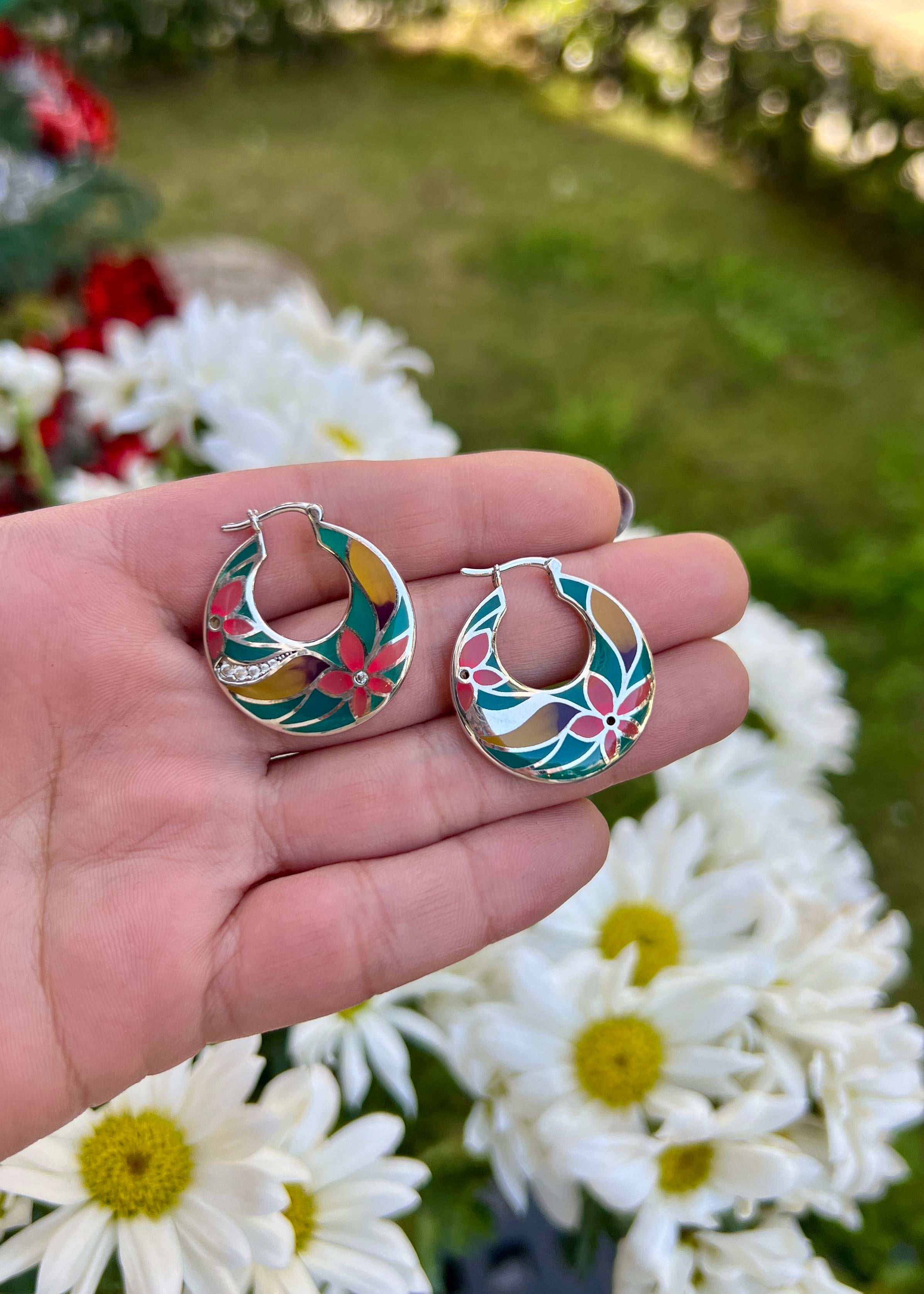 Mineli Halka Küpe