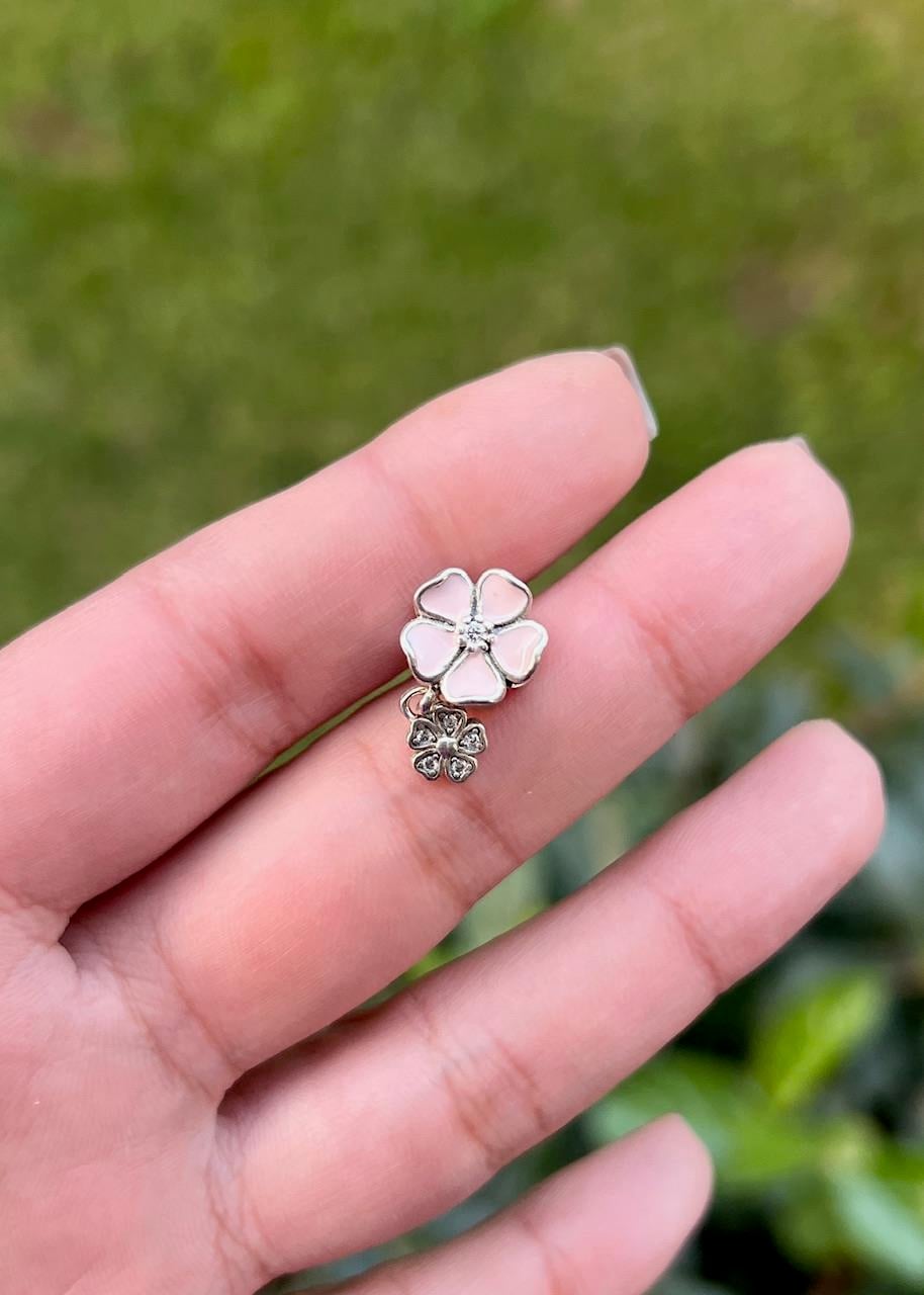 Pembe Çiçek Charm