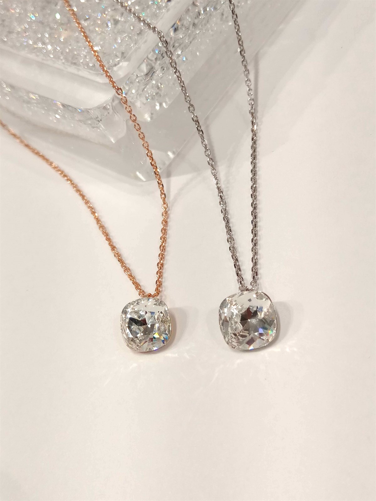 Swarovski Taşlı Kolye