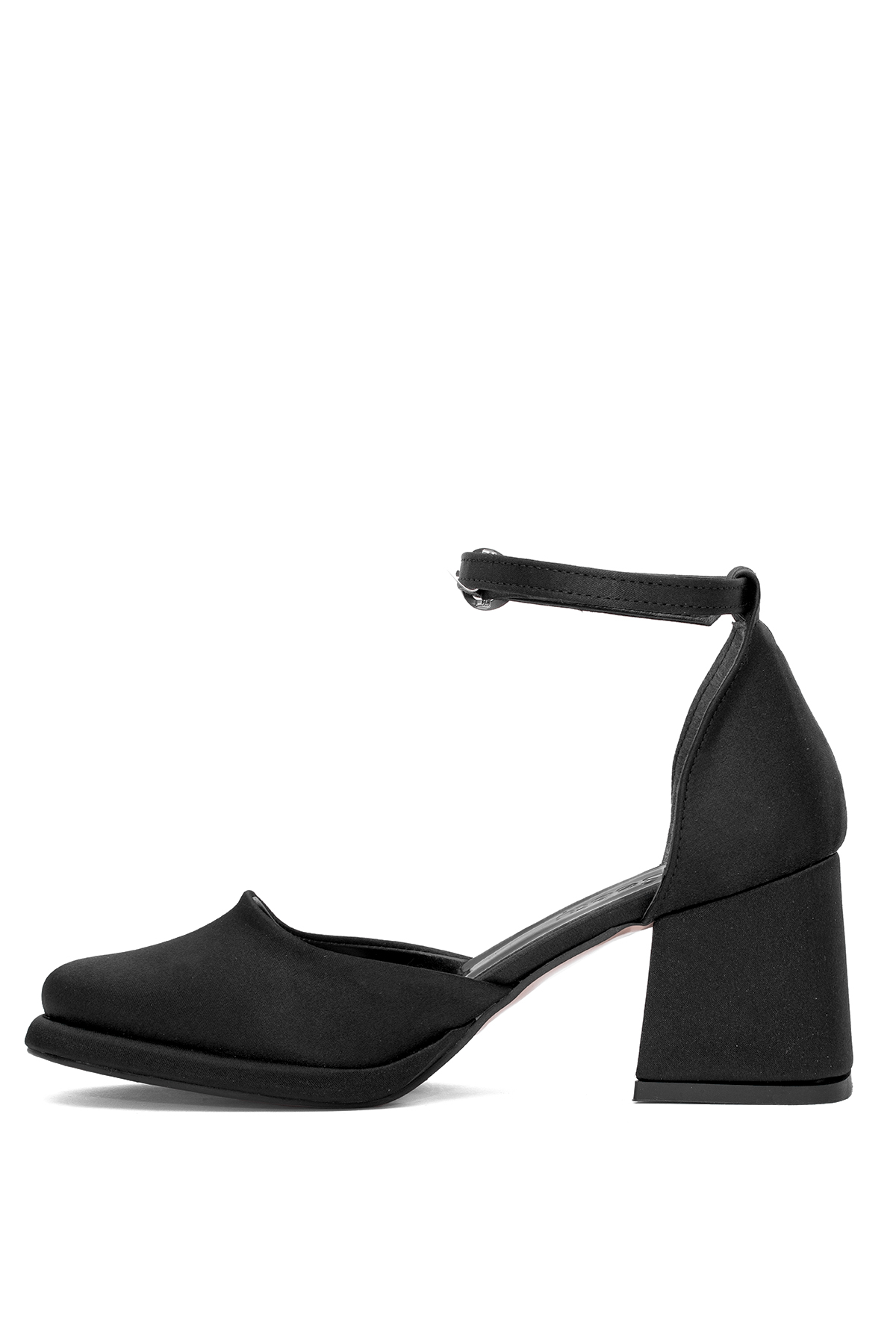 Beety 25BY222.425 Kadın Klasik Topuklu Ayakkabı Siyah