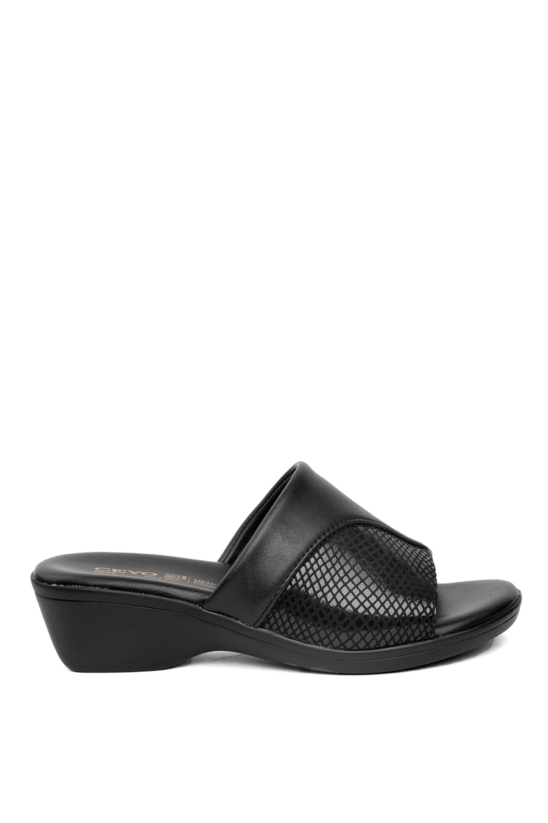 Ceyo 9922-18 Kadın Dolgu Topuk Terlik Siyah