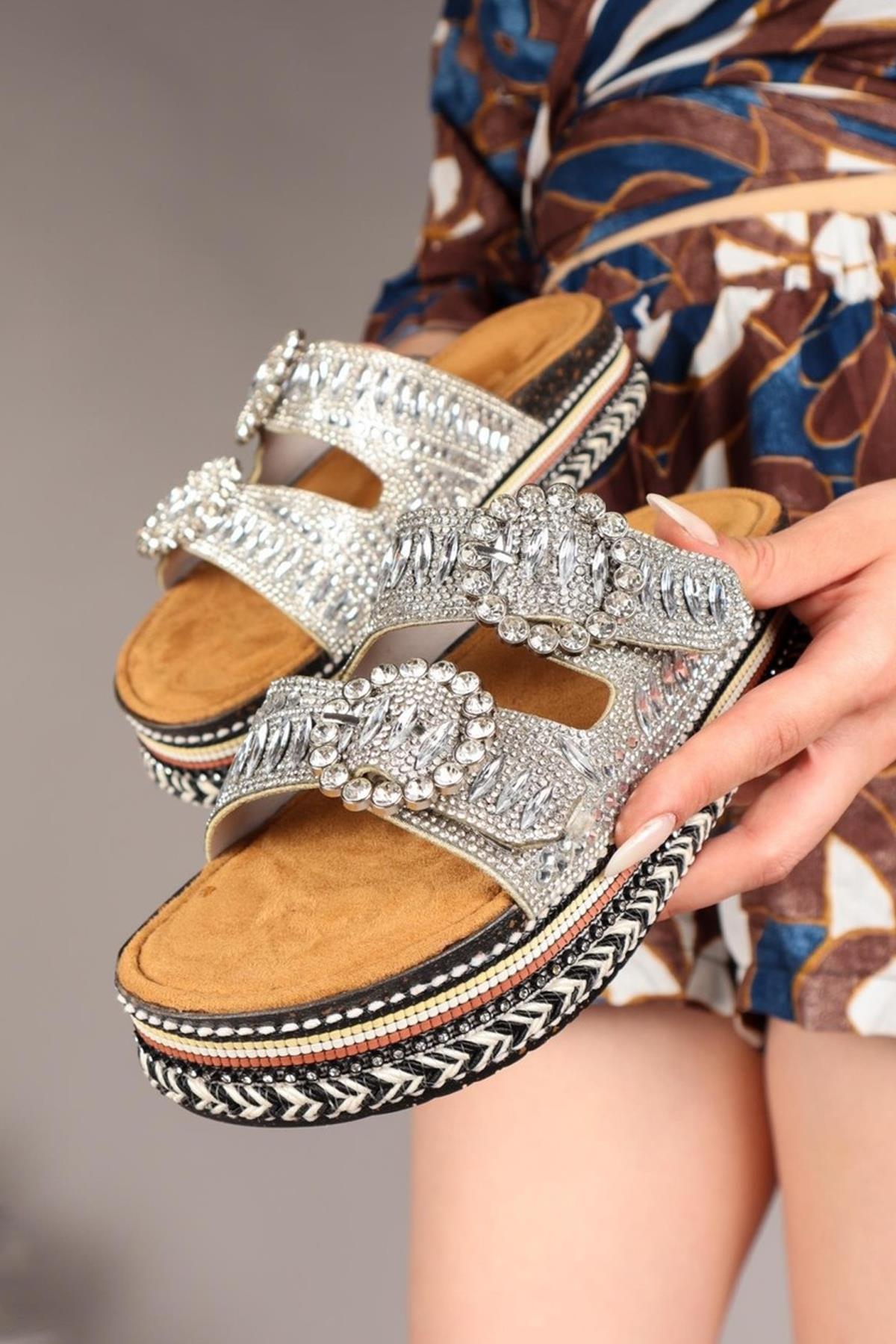 Elit BTBSJ02 Kadın Taşlı Düz Terlik  Gümüş