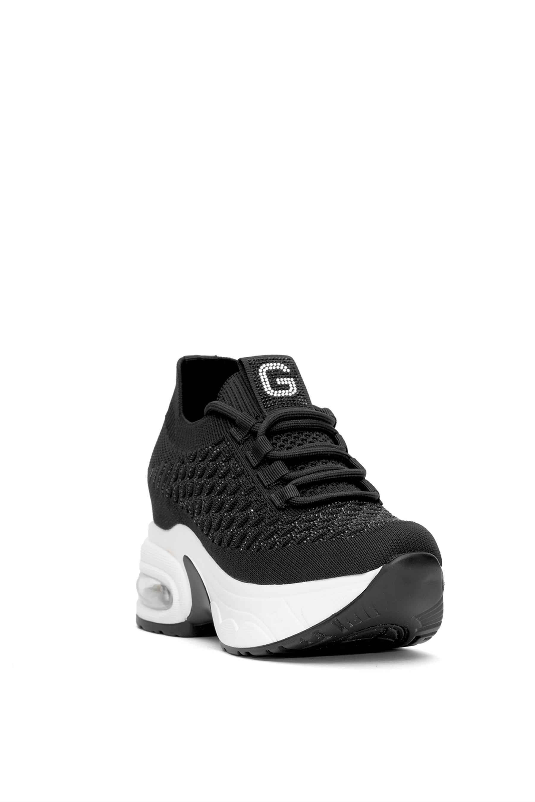 Guja 25Y300-22 Kadın Taşlı Yürüyüş Ayakkabısı Siyah