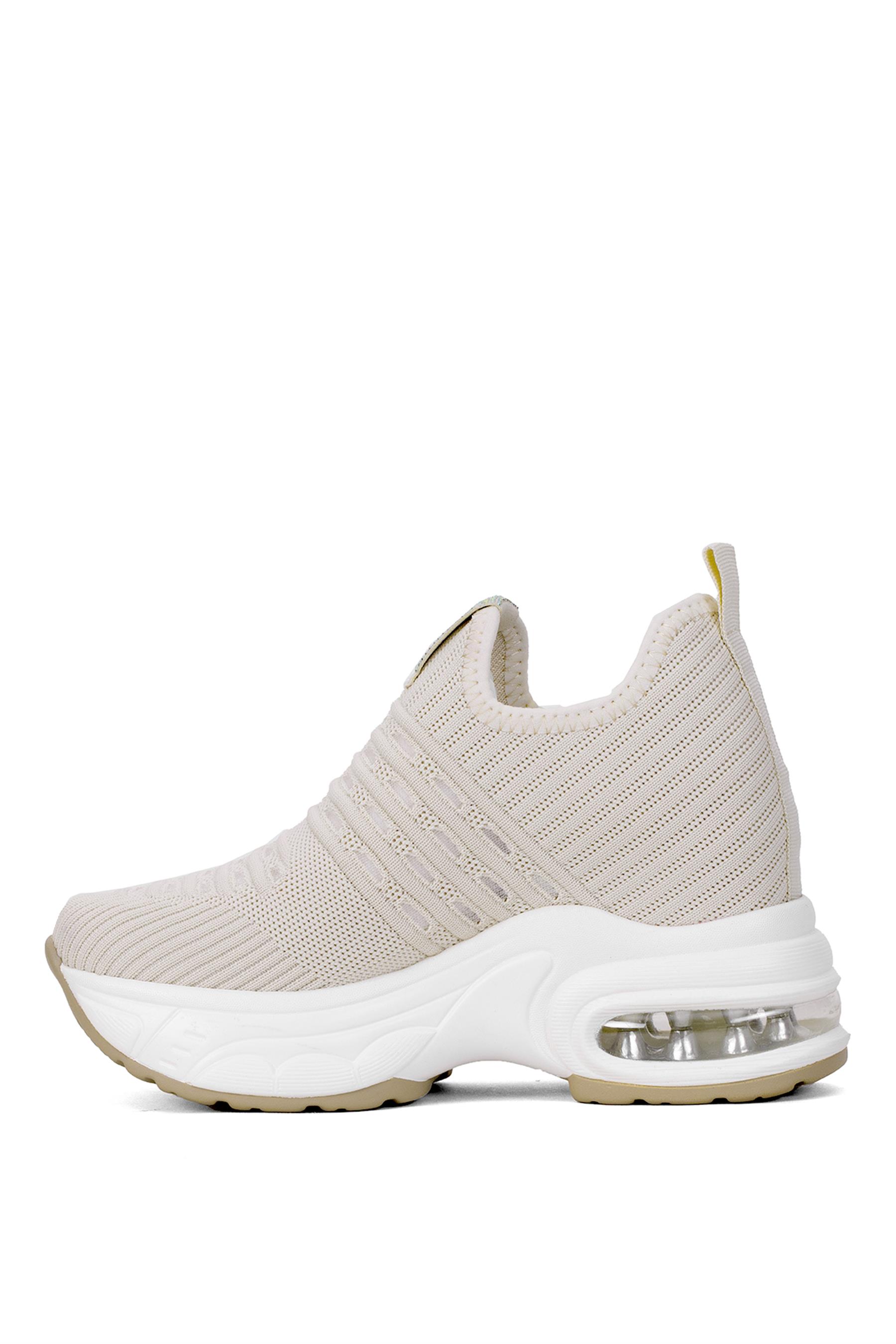 Guja 25Y300-5 Kadın Yürüyüş Ayakkabısı Bej