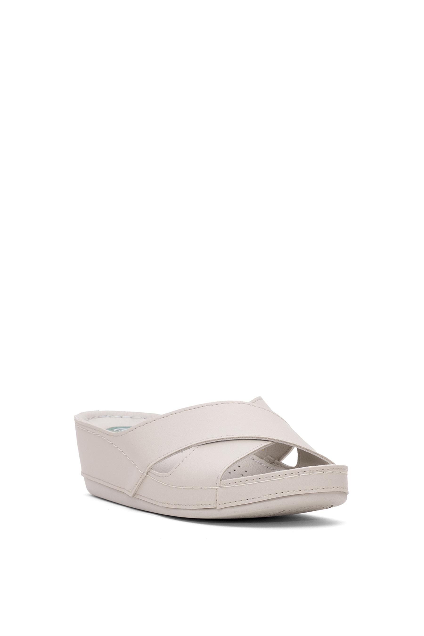 Muya 31135-3221 Active Kadın Ortopedik Düz Terlik Krem