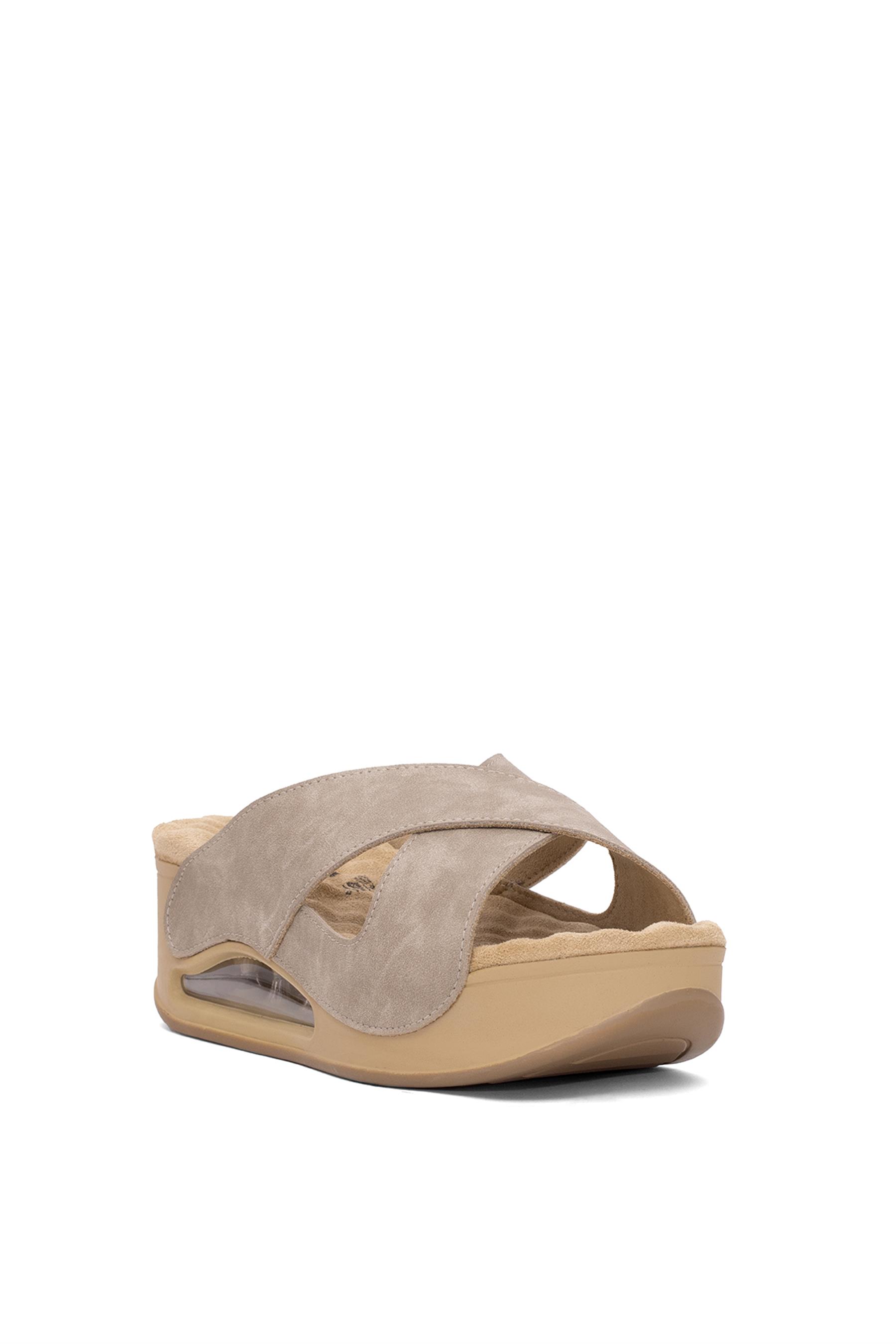 Muya 31210-8401 Penelope Kadın Ortopedik Dolgu Topuk Terlik Krem