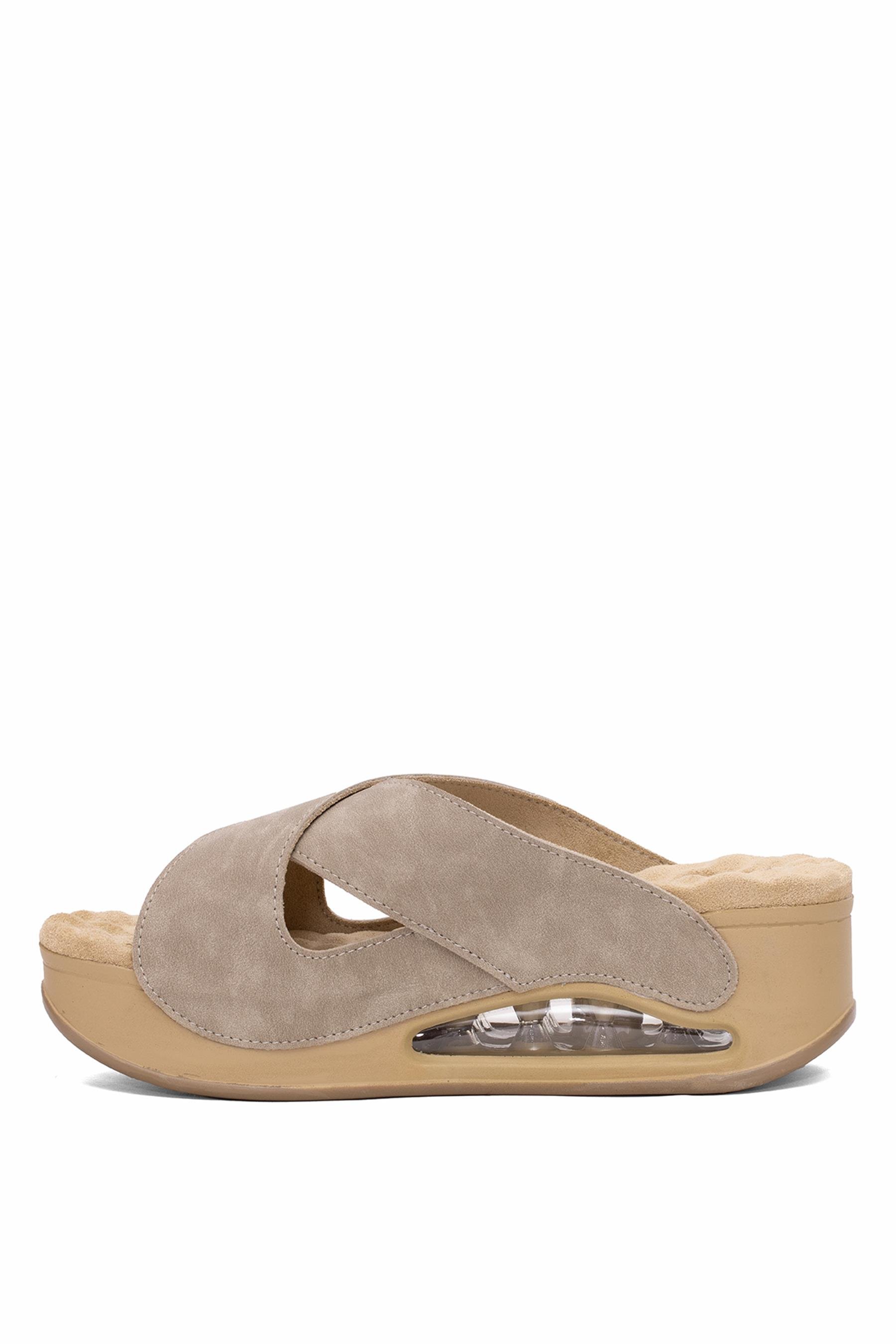 Muya 31210-8401 Penelope Kadın Ortopedik Dolgu Topuk Terlik Krem