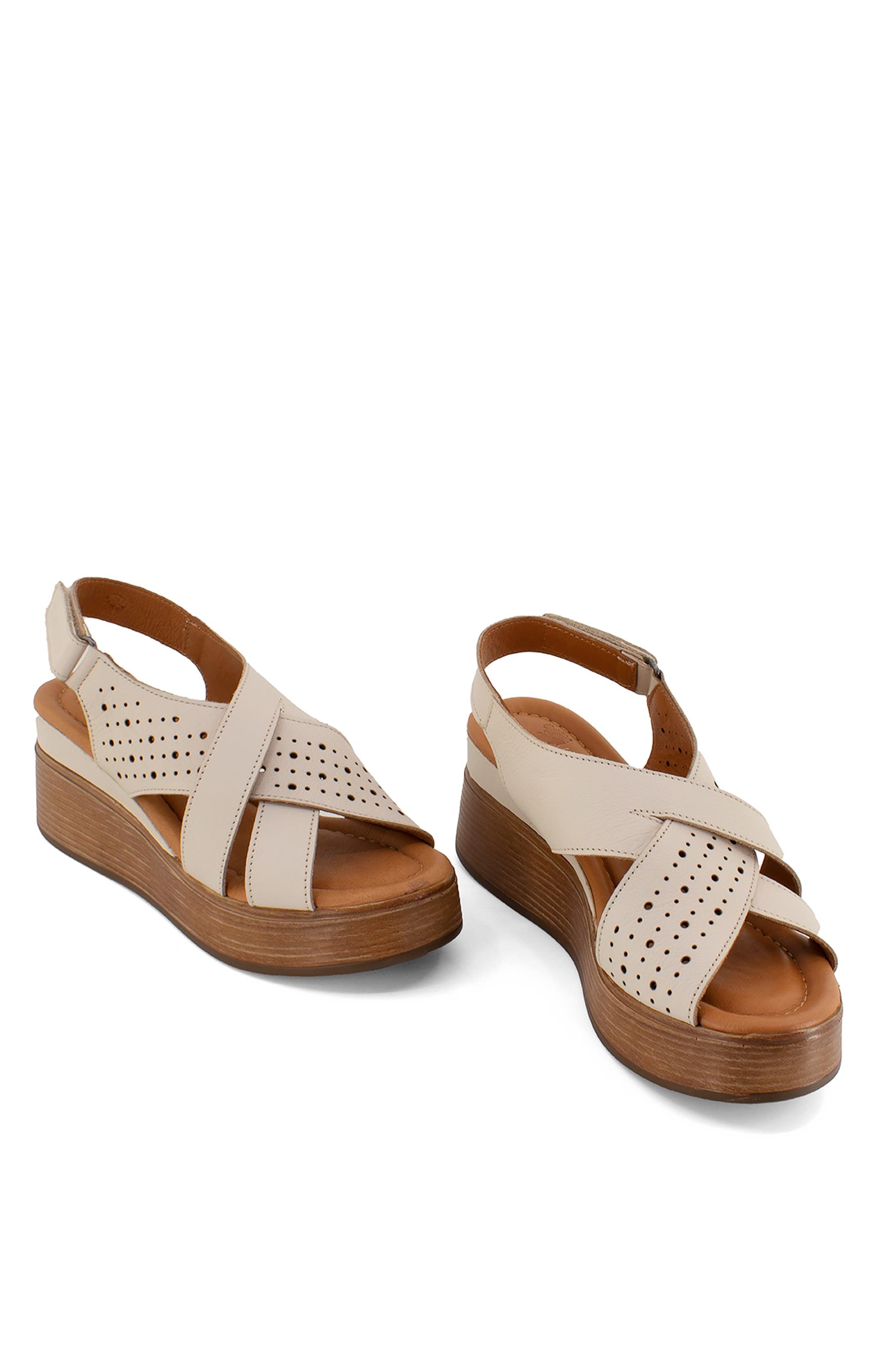 Venüs 2109910Y Kadın Hakiki Deri Sandalet Bej