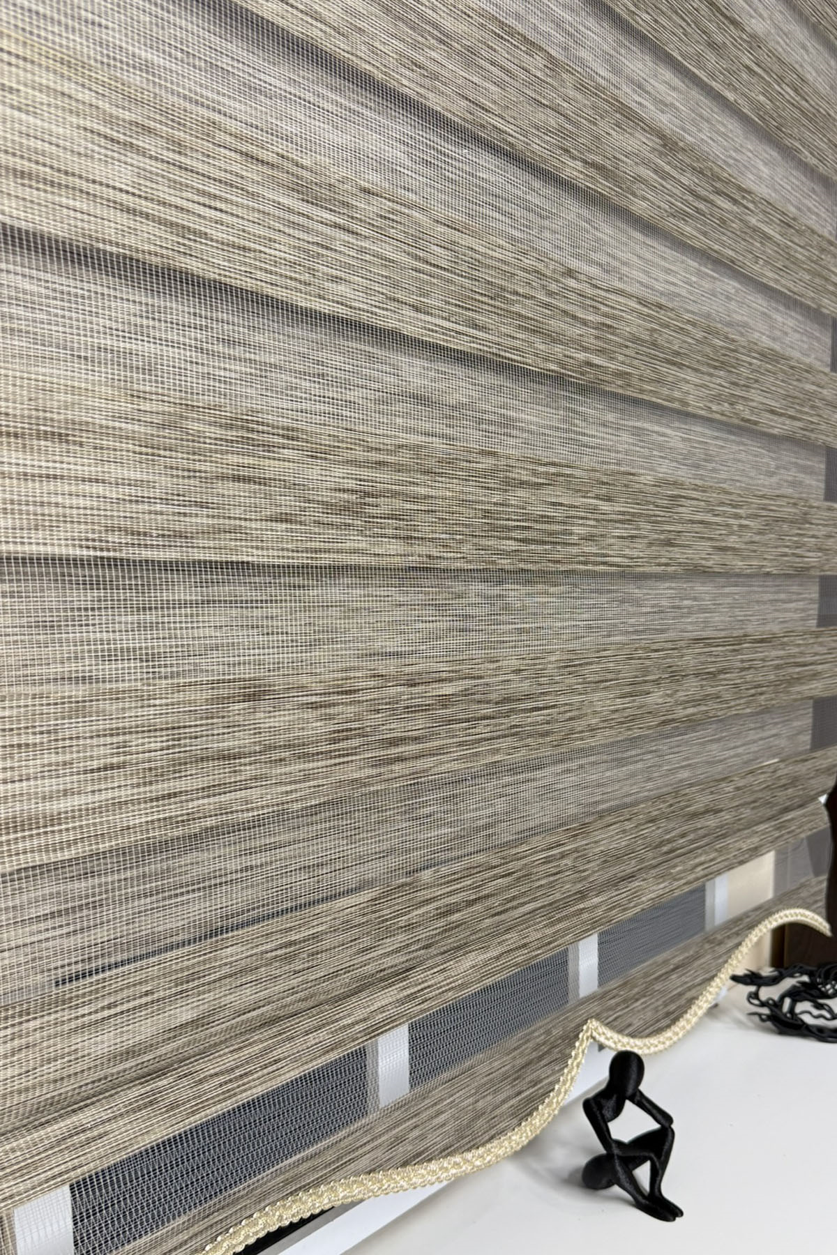 Zebra PerdelerStorBuradaStorBurada Bambu Zebra Stor Perde Kahverengi Alüminyum Kasalı Z-STB400V05