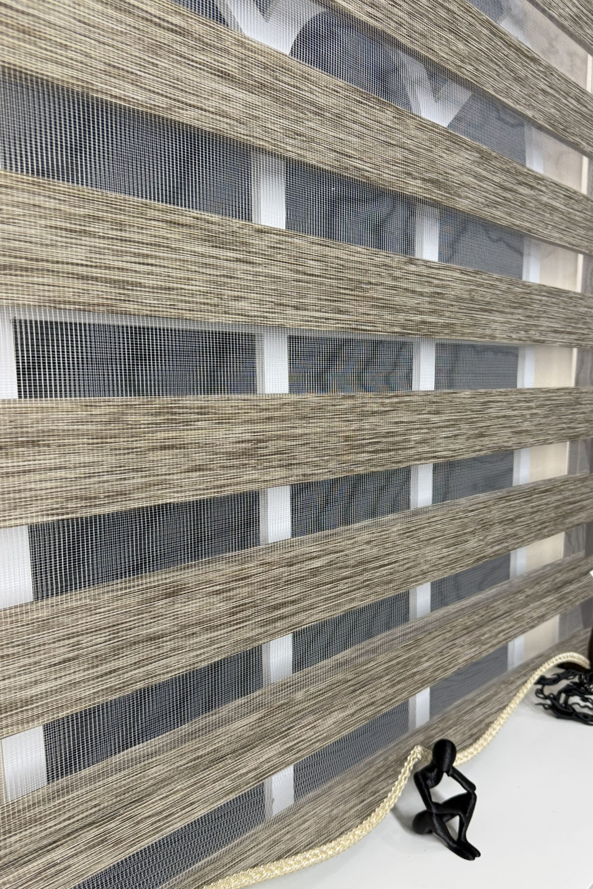 Zebra PerdelerStorBuradaStorBurada Bambu Zebra Stor Perde Kahverengi Alüminyum Kasalı Z-STB400V05
