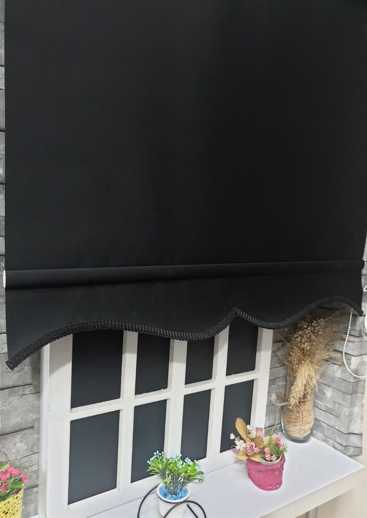 Düz Siyah Stor Perde STB--5322