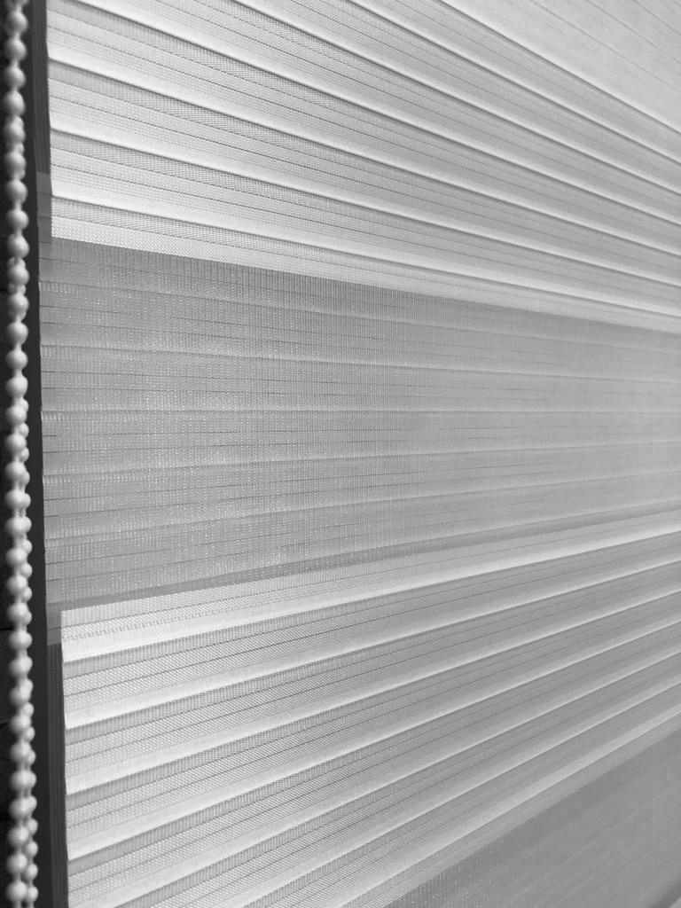 TİCİMAXStorBuradaPliseli Stor Zebra Perde Beyaz STB480-D