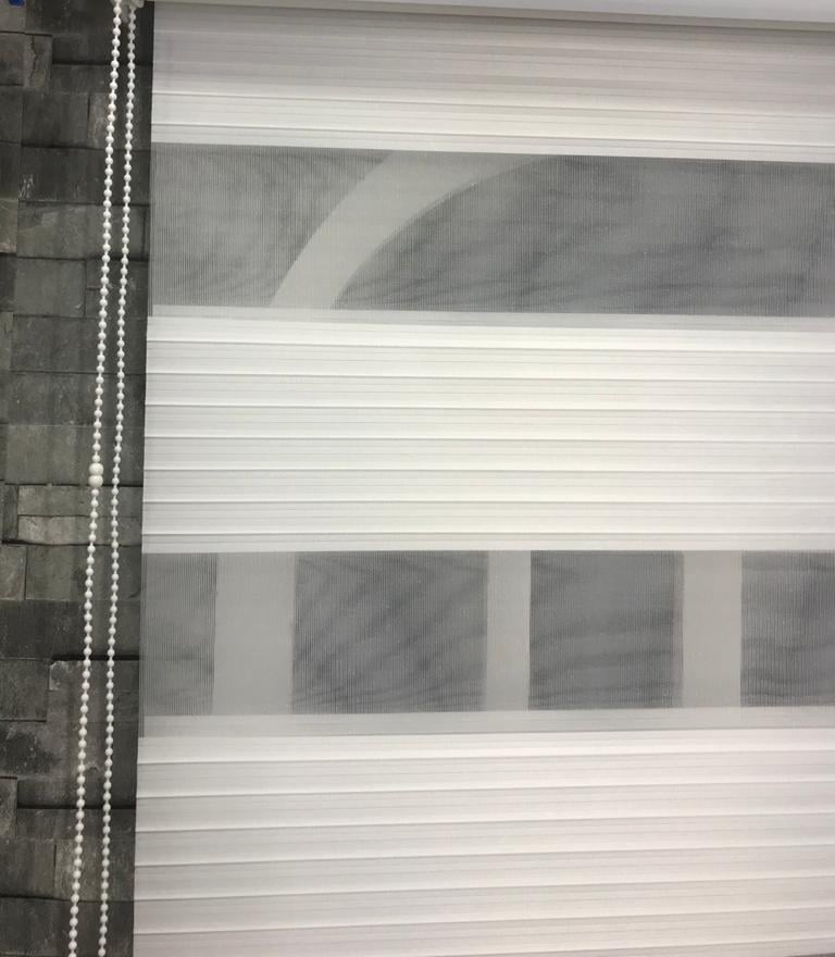 TİCİMAXStorBuradaPliseli Stor Zebra  Sert Plastik Kasalı Ekru Perde  STB481-PD