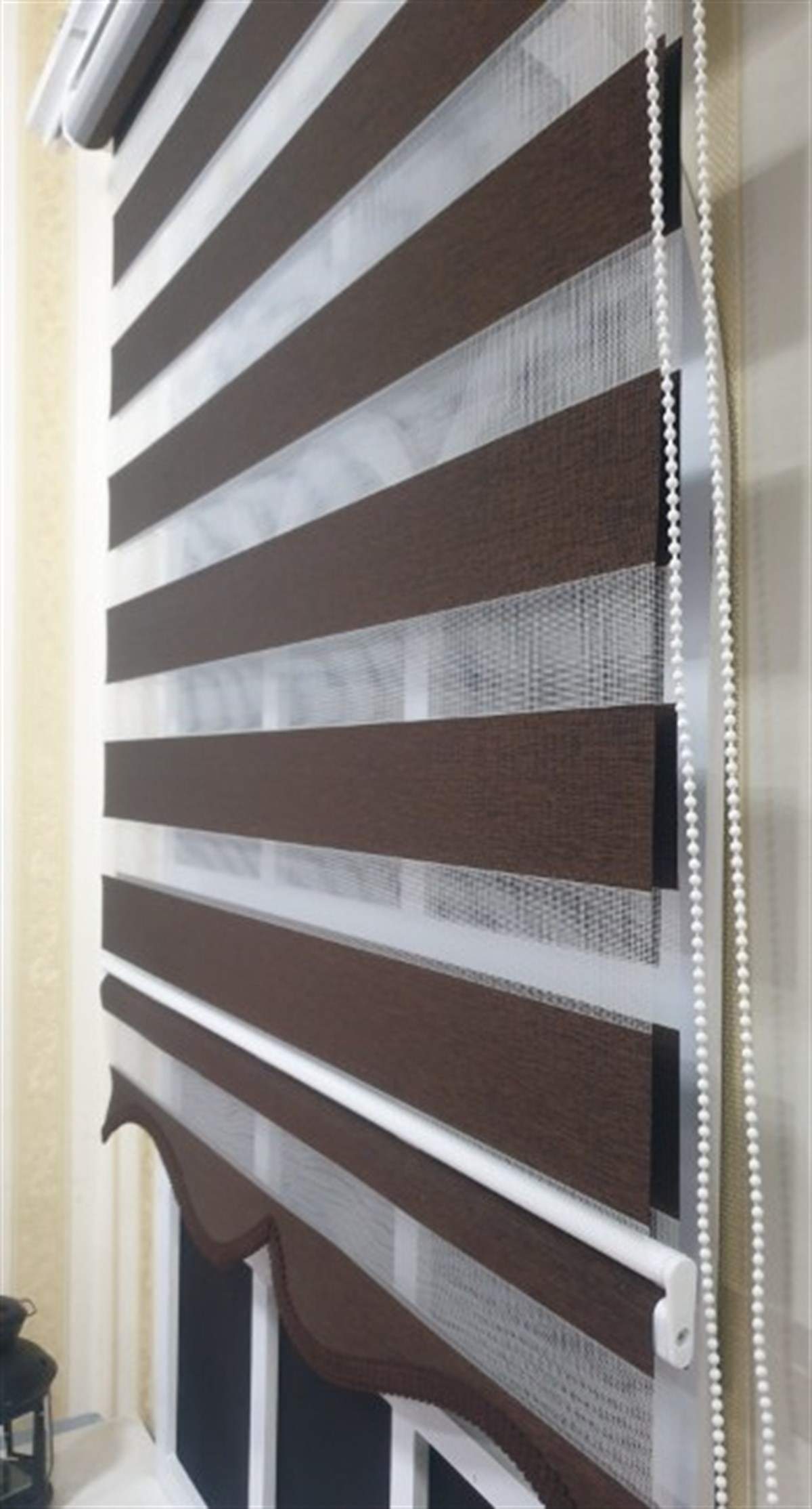 Zebra Stor Perde Koyu Kahve Etek Dilimli ST 034