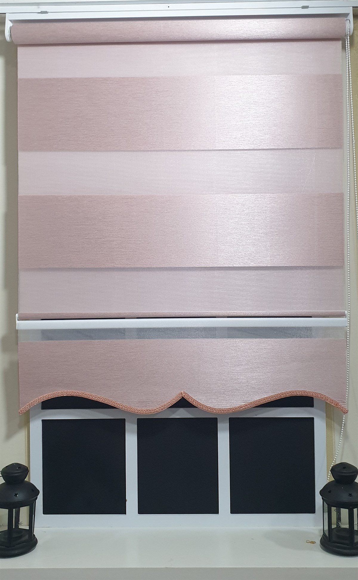 Zebra Stor Perde Pembe Geniş Bantlı Etek Dilimli ST 003