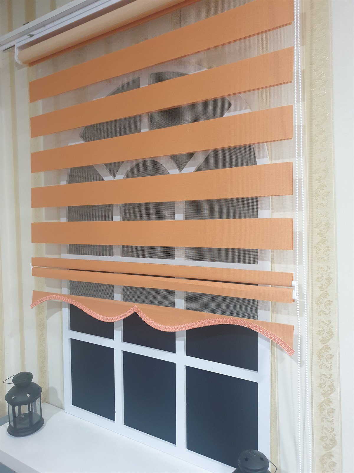 Zebra Stor Perde Turuncu Etek Dilimli STB 400 V22