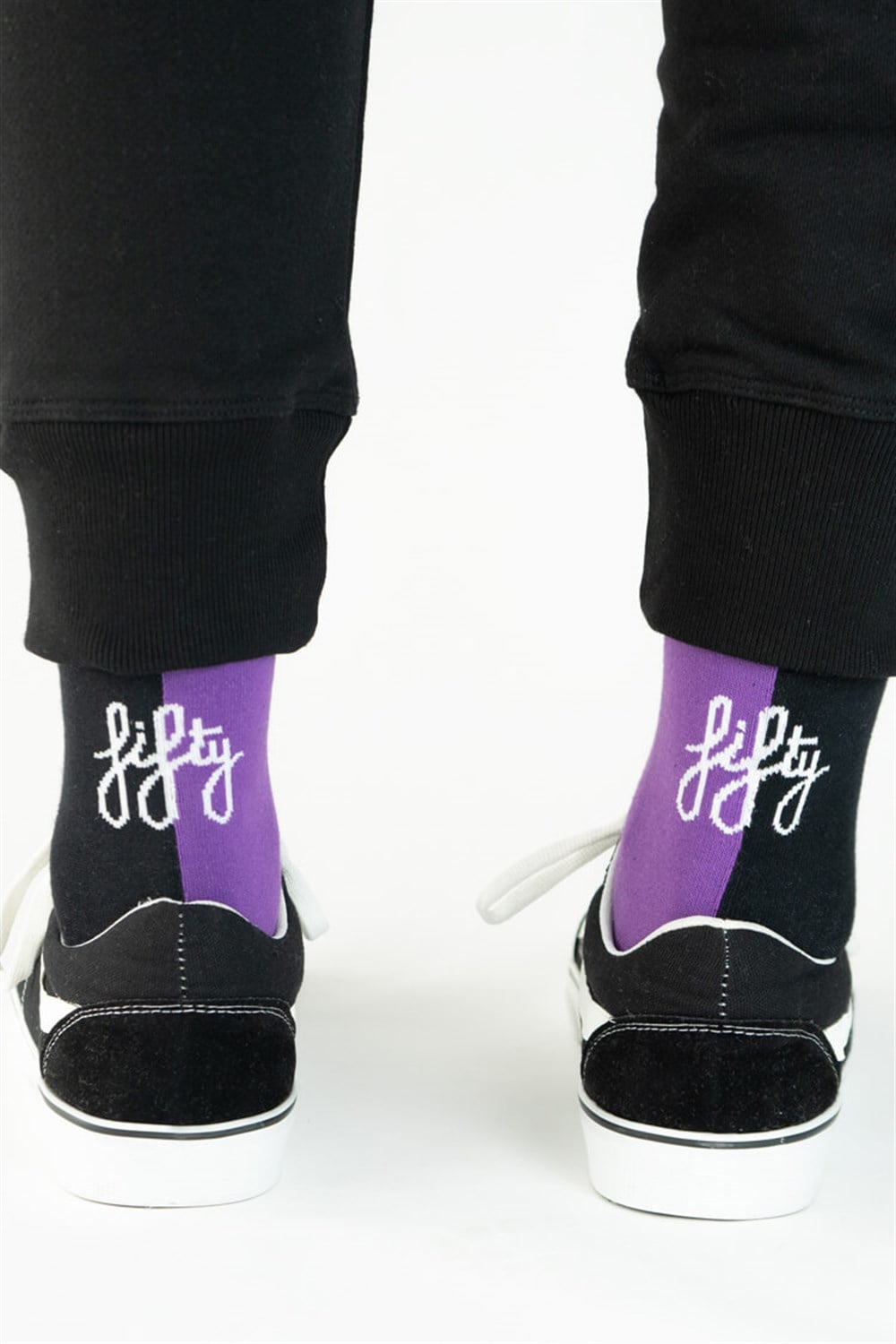 Contrast Colored Socks Black-Purple