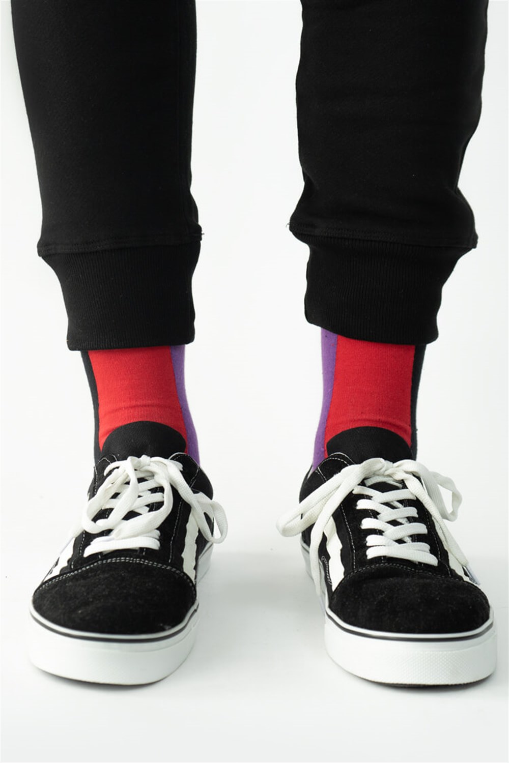 Contrast Colored Socks Black-Purple