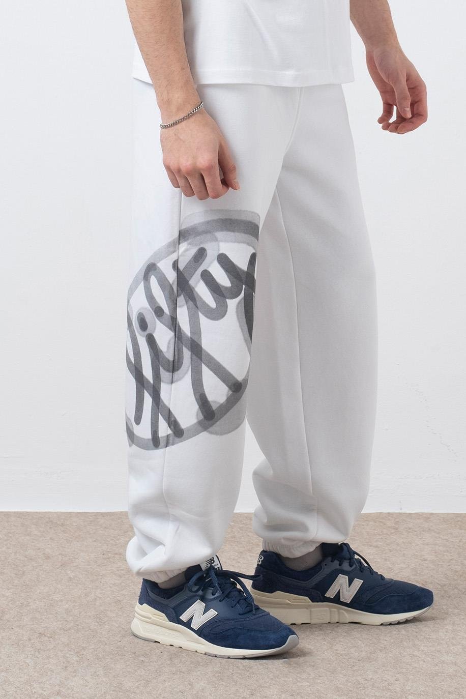 Erkek Beyaz Loose Fit Jogger Pantolon