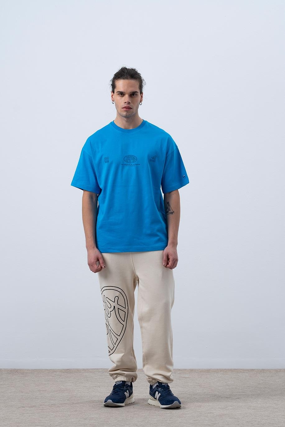 Erkek Canlı Mavi Core Düşük Omuzlu T-Shirt