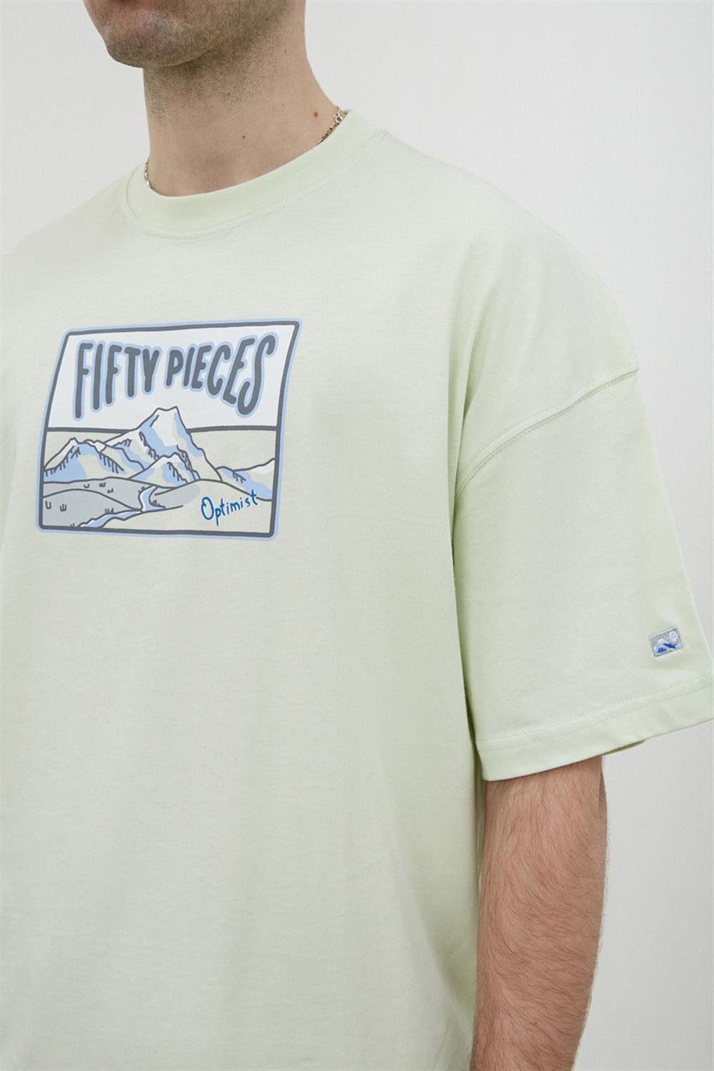ERKEK DÜŞÜK OMUZLU T-SHIRT
