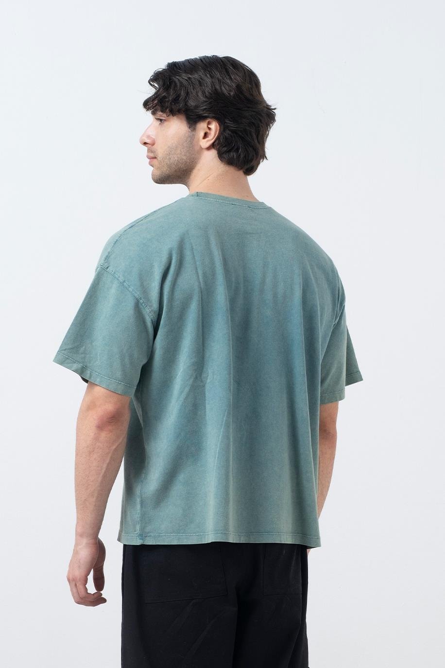 Erkek Yeşil Düşük Omuzlu Asit Yıkamalı T-Shirt