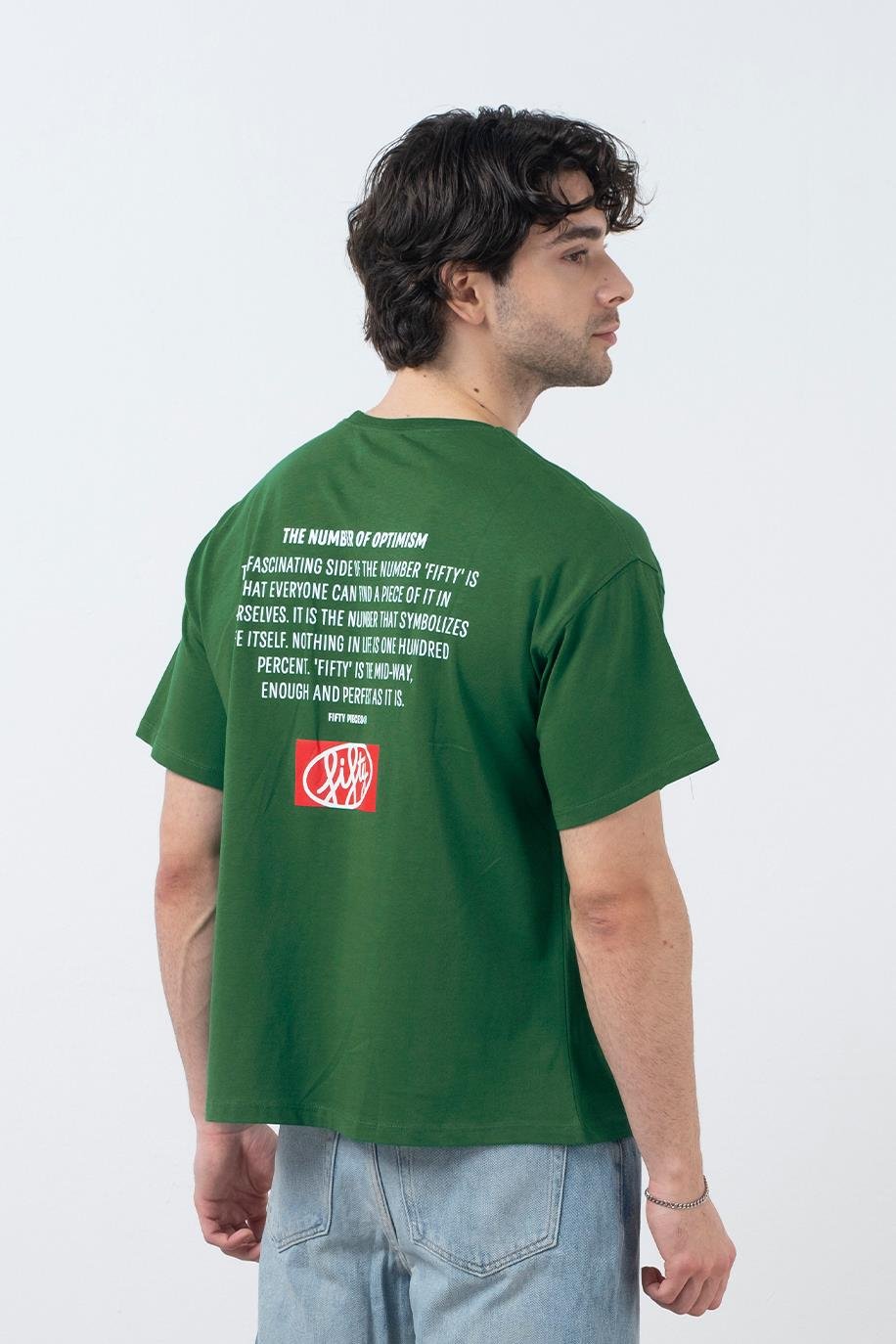 Erkek Yeşil Düşük Omuzlu Sırt Baskılı T-Shirt