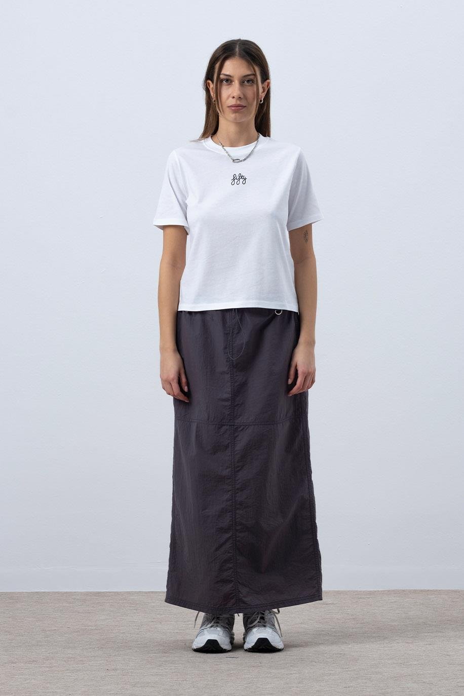 Kadın Beyaz Düşük Omuzlu Basic T-shirt