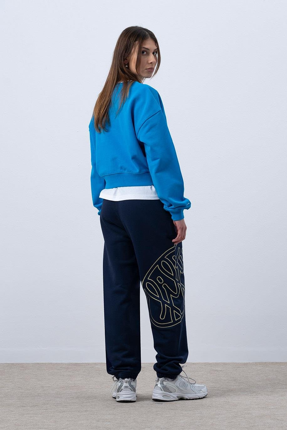 KADIN CORE MID-LENGTH SWEATSHIRT